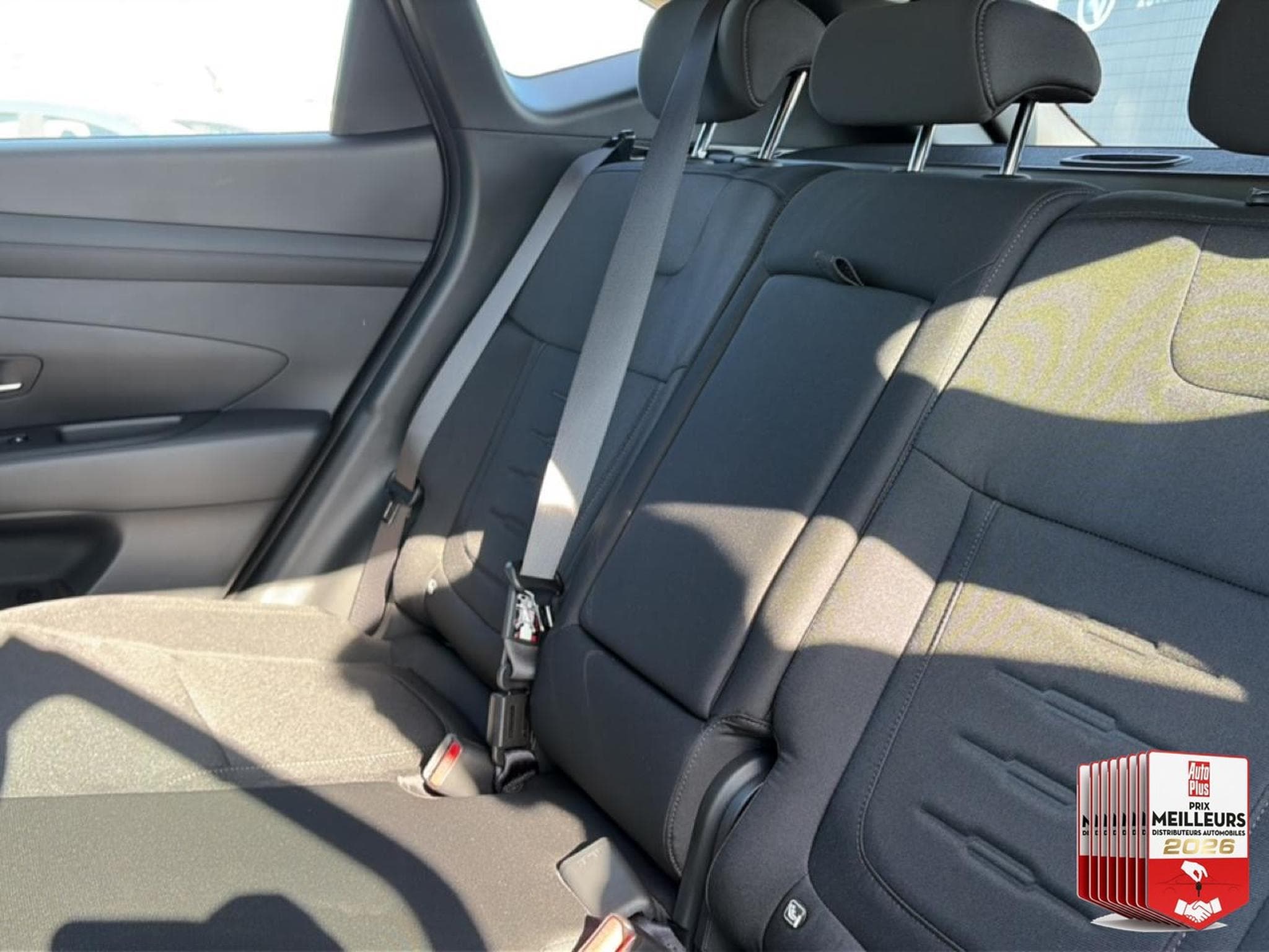 Hyundai TUCSON 1.6 T-GDI 239 HYBRID INTUITIVE (2026) - Foto 28