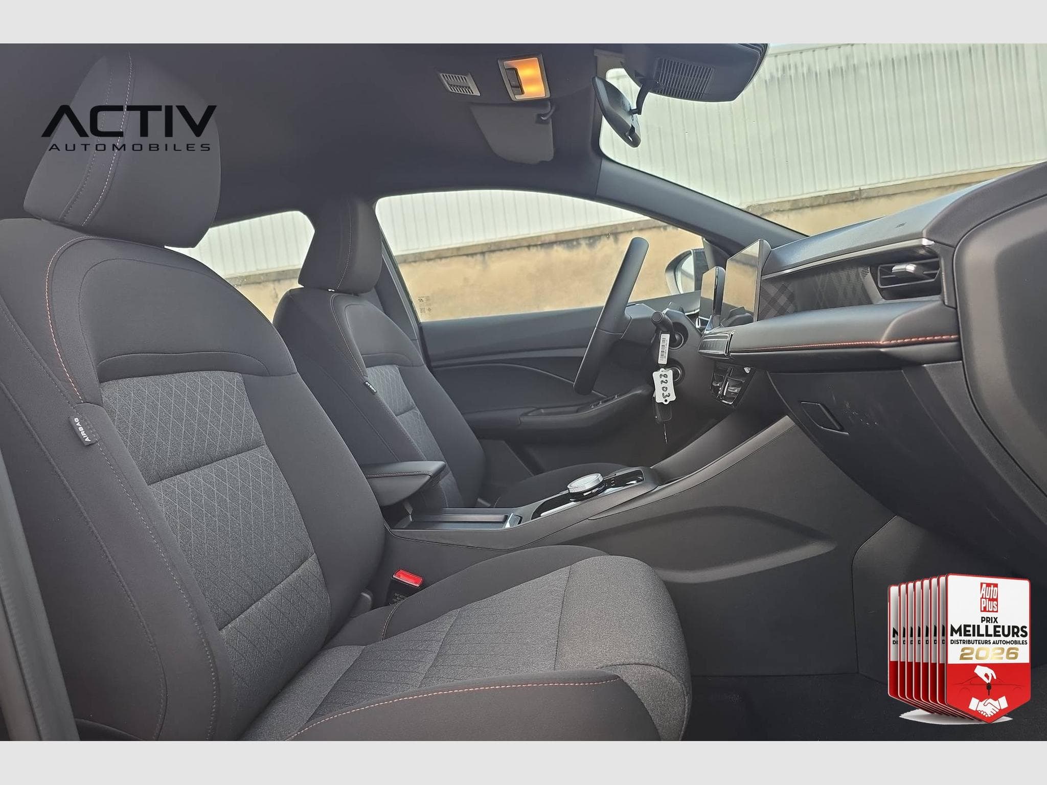 Mg MG3 1.5 L Hybrid+ 195 ch Standard (2026) - Foto 9