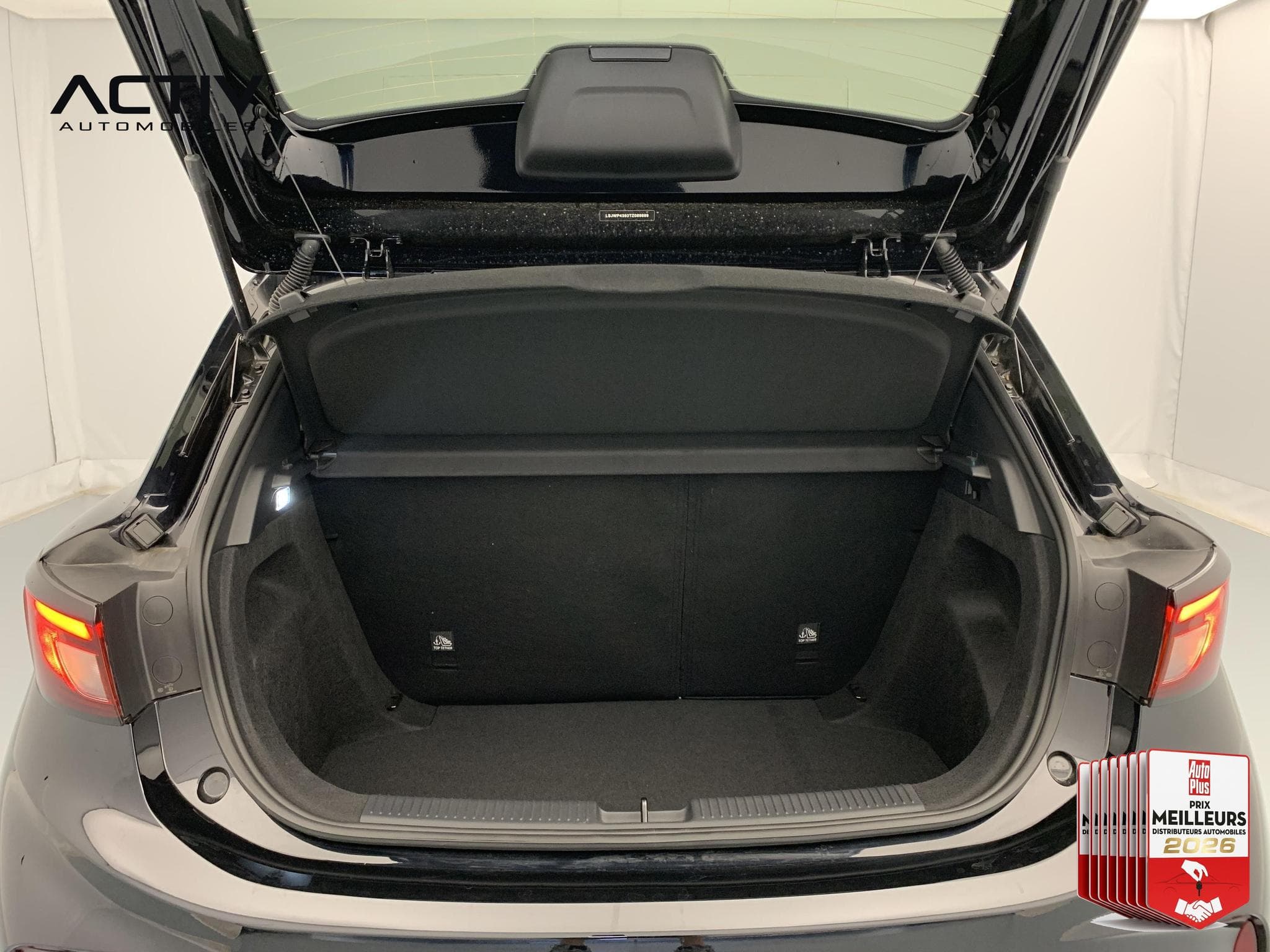 Mg MG3 1.5 L Hybrid+ 195 ch Luxury (2025) - Foto 11