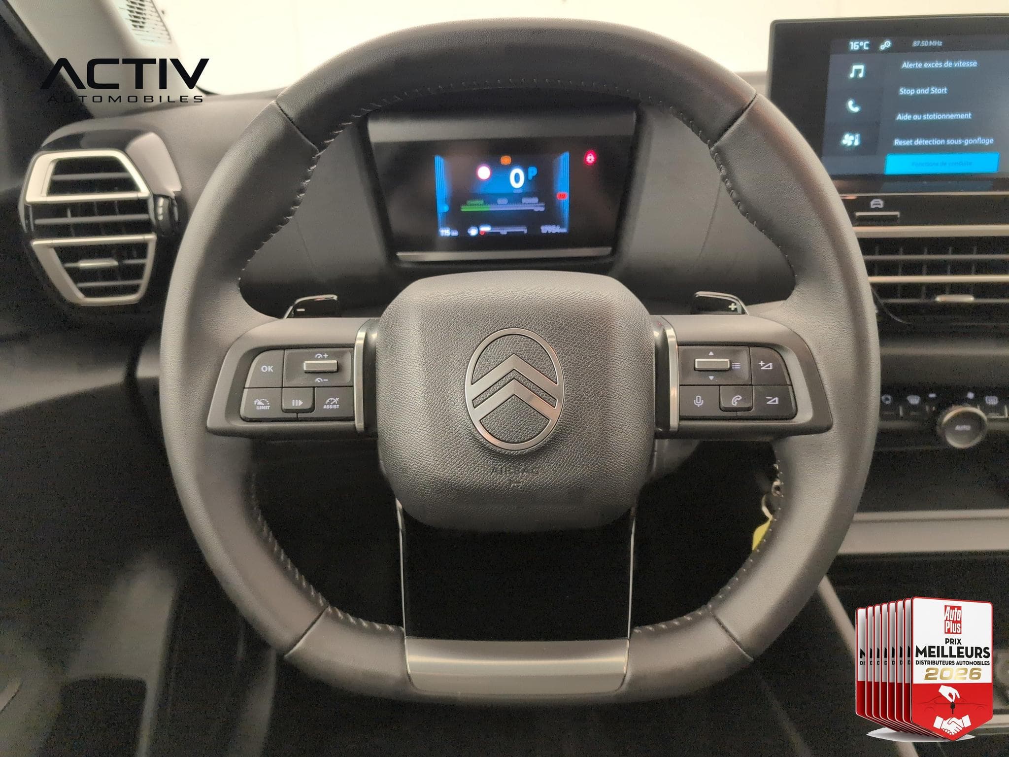 Citroën C4 Hybride 110 ch e-DCS6 You (2025) - Foto 14