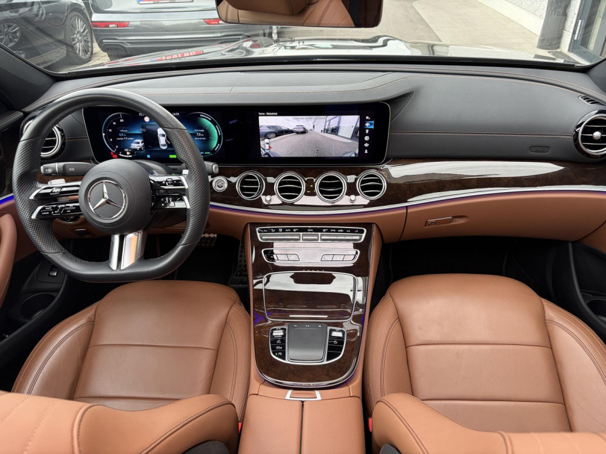 Mercedes E 300 E 300 E Limousine AMG LINE (2022) - Foto 25