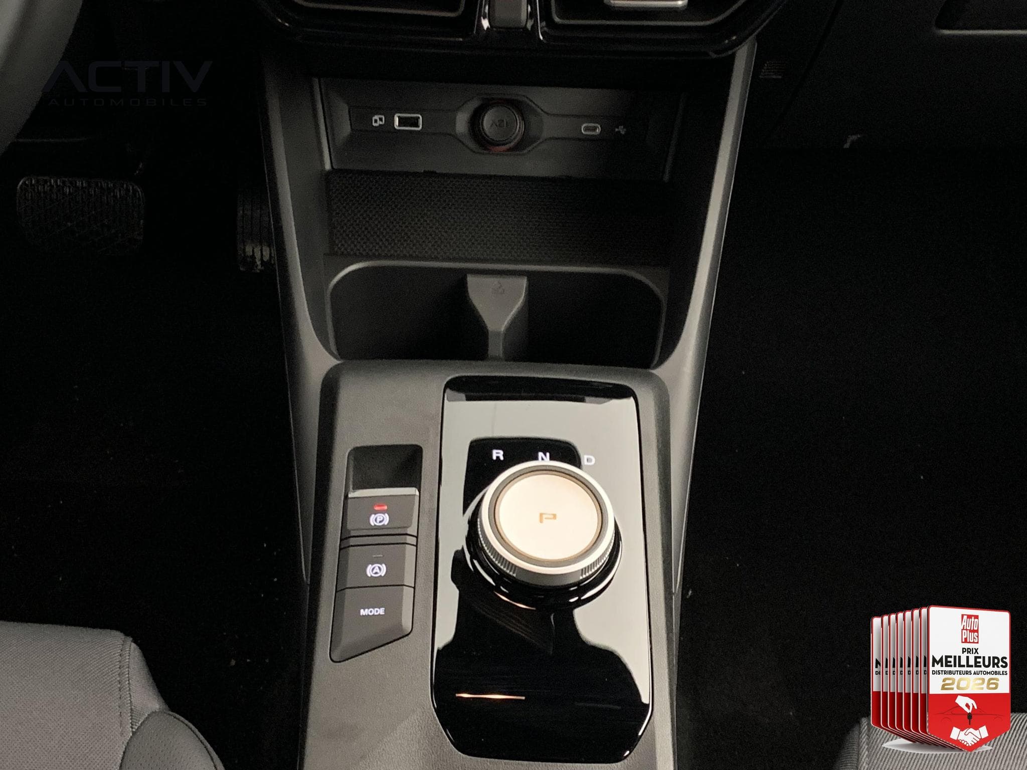 Mg MG3 1.5 L Hybrid+ 195 ch Luxury (2026) - Foto 16