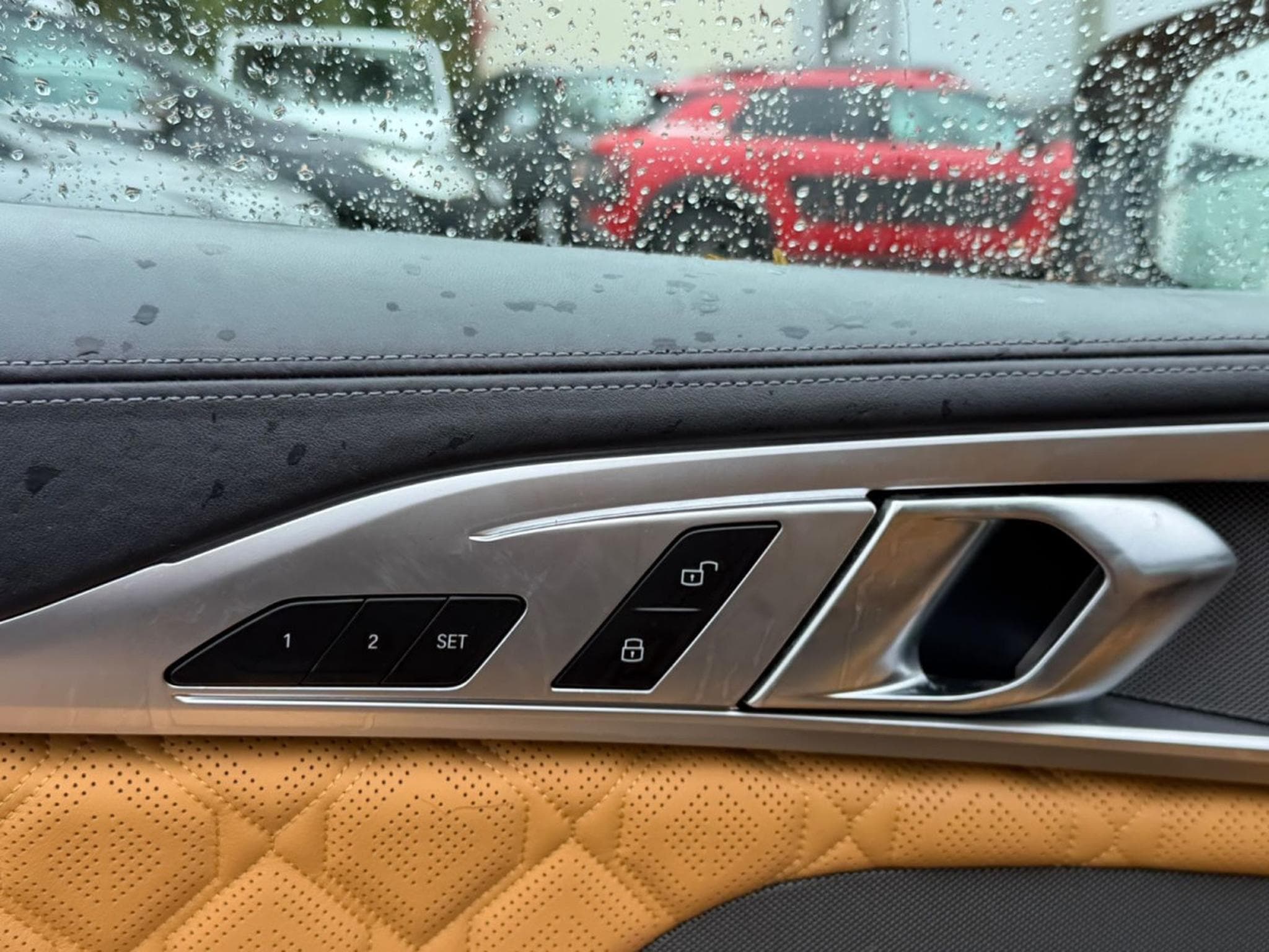 BMW M8 Cabrio Competition (2020) - Foto 5