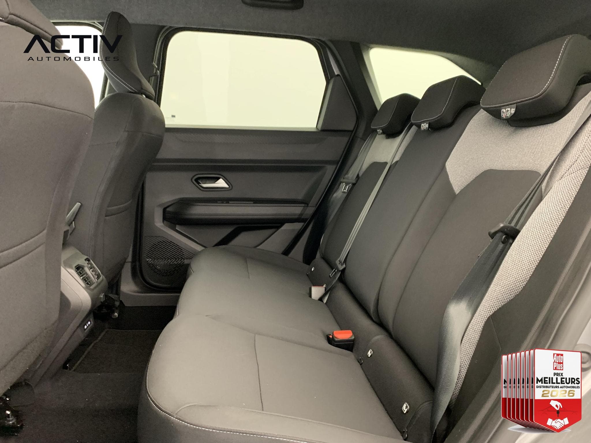 Dacia BIGSTER Mild Hybrid 140 Journey (2026) - Foto 21