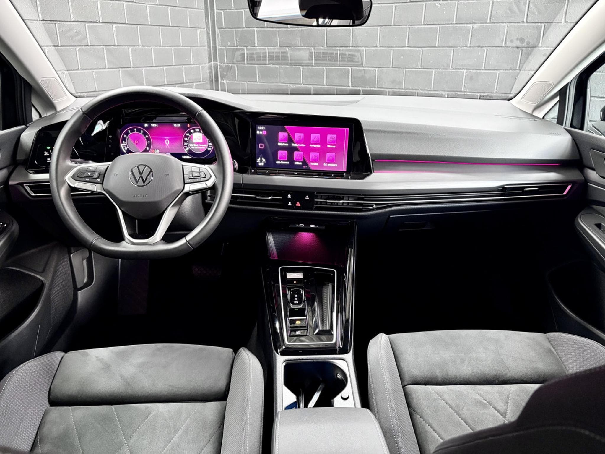 VW Golf Style 1.5 eTSI 150 CV DSG7 * MASSAGE* CARPLAY * (2024) - Photo 10