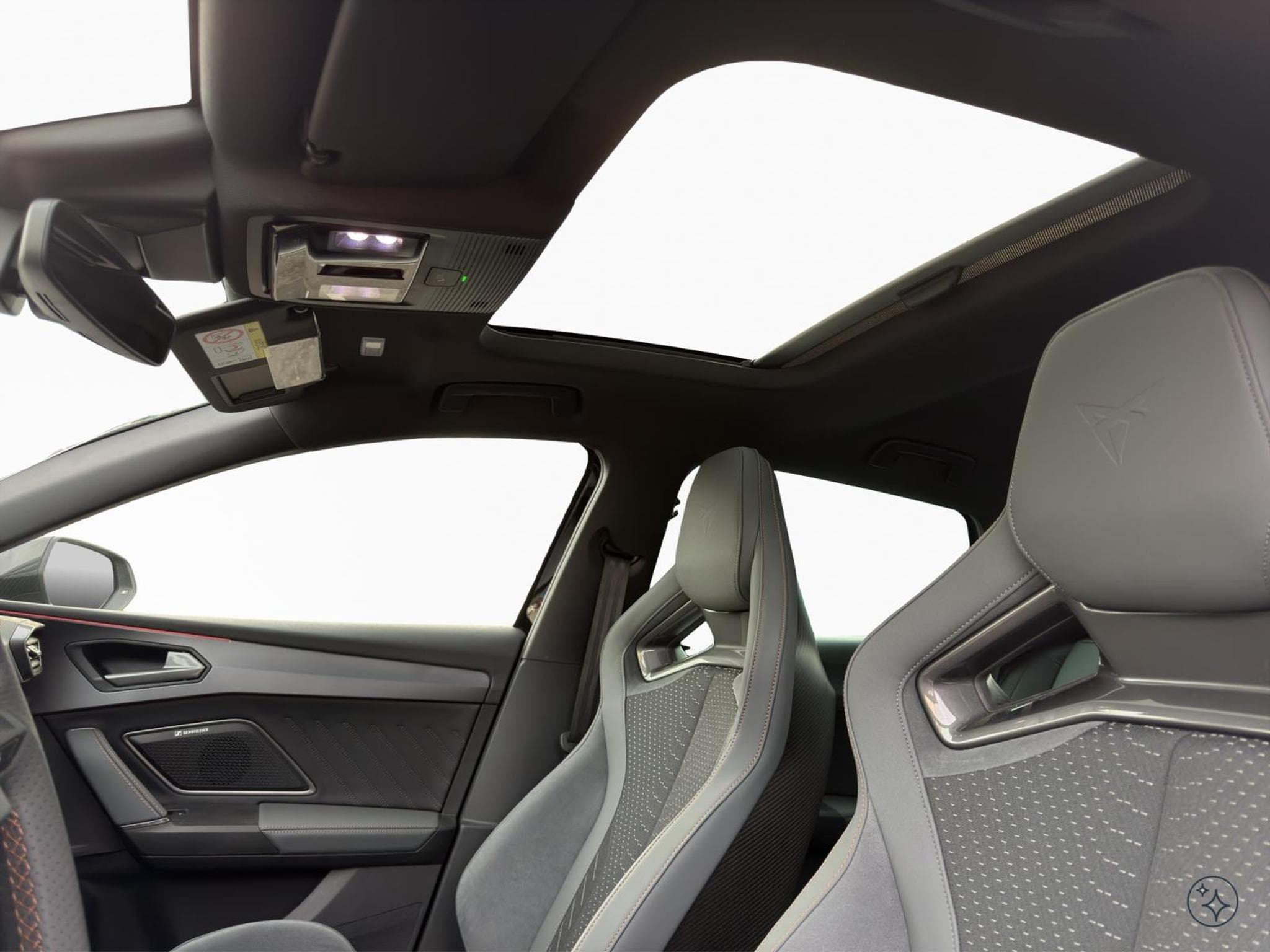 Cupra Leon VZ (2026) - Photo 11