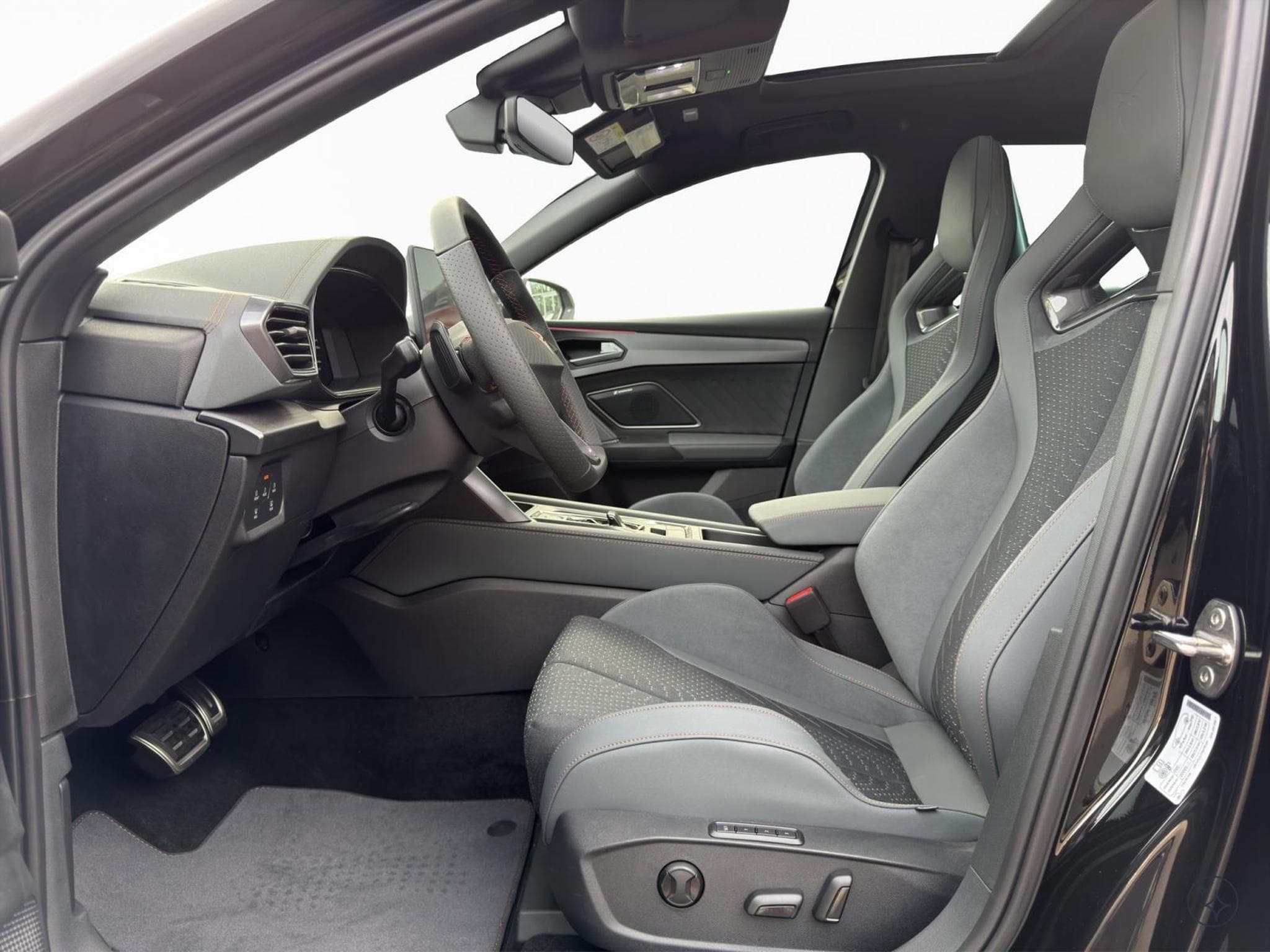 Cupra Leon VZ (2026) - Photo 9