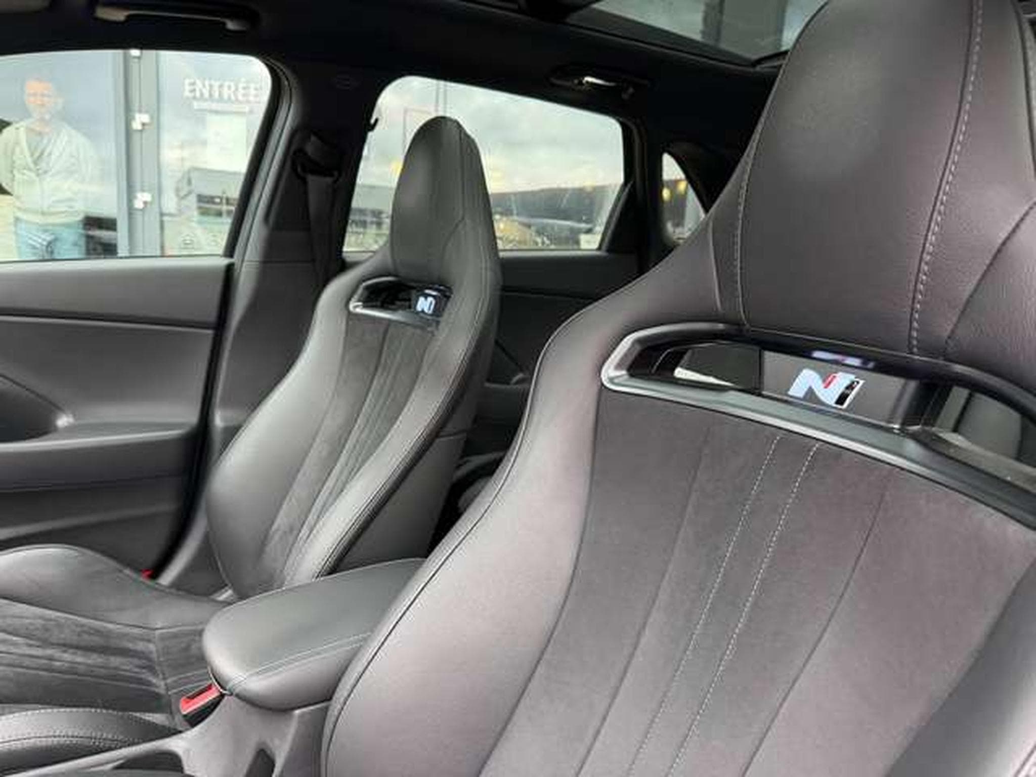 Hyundai i30 1er OWNER / jusqu'à 36 mois de garantie (2023) - Photo 11