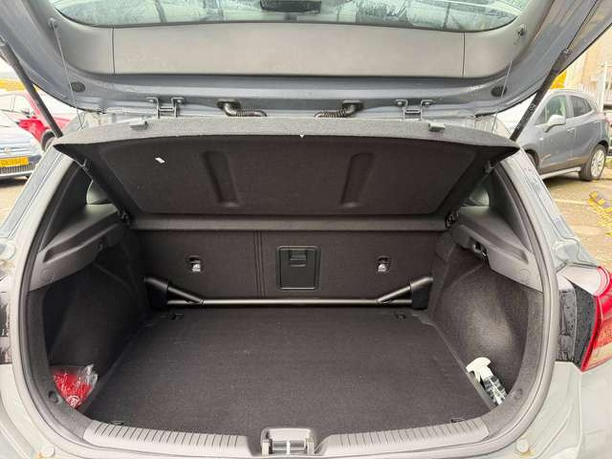 Hyundai i30 1er OWNER / jusqu'à 36 mois de garantie (2023) - Photo 20