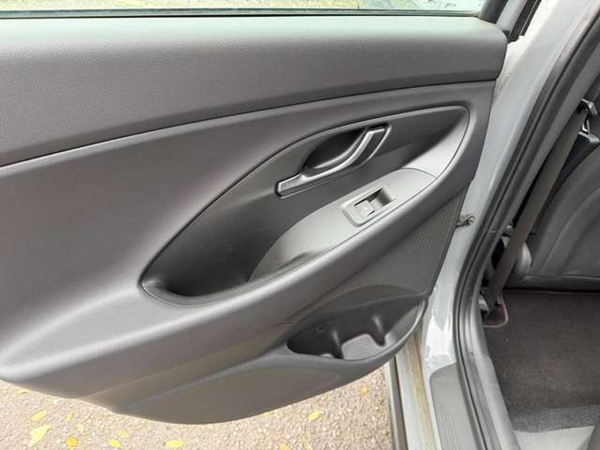 Hyundai i30 1er OWNER / jusqu'à 36 mois de garantie (2023) - Photo 21