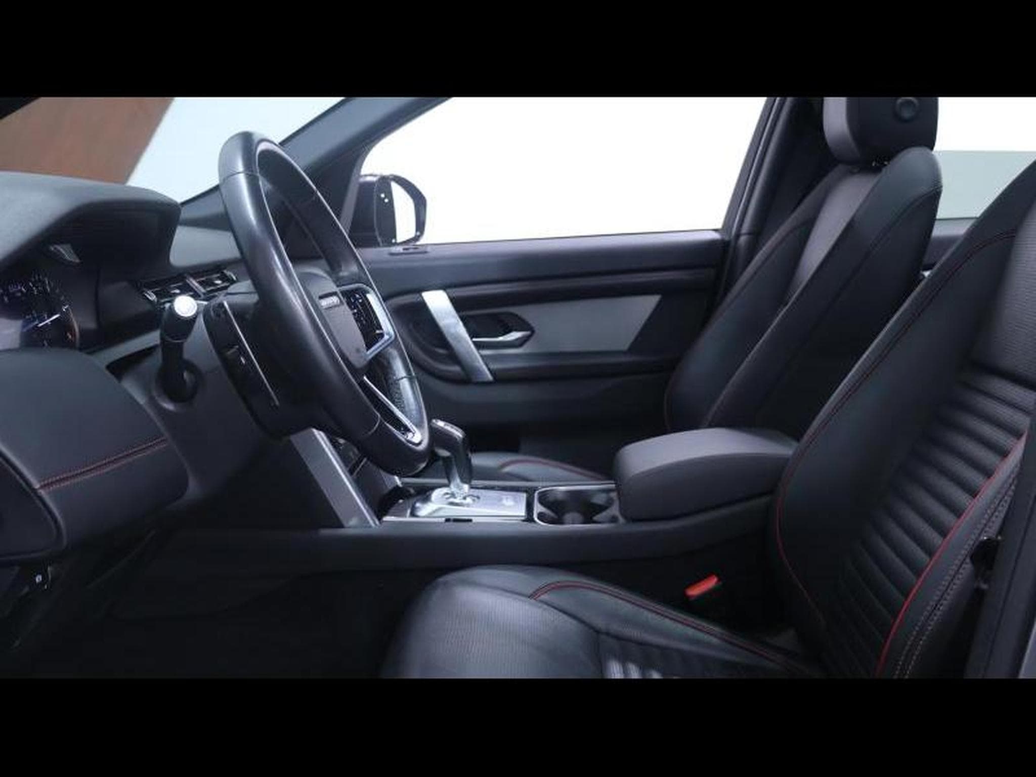 Land-Rover Discovery Sport D165 R-Dynamic S Auto AWD (2023) - Photo 16