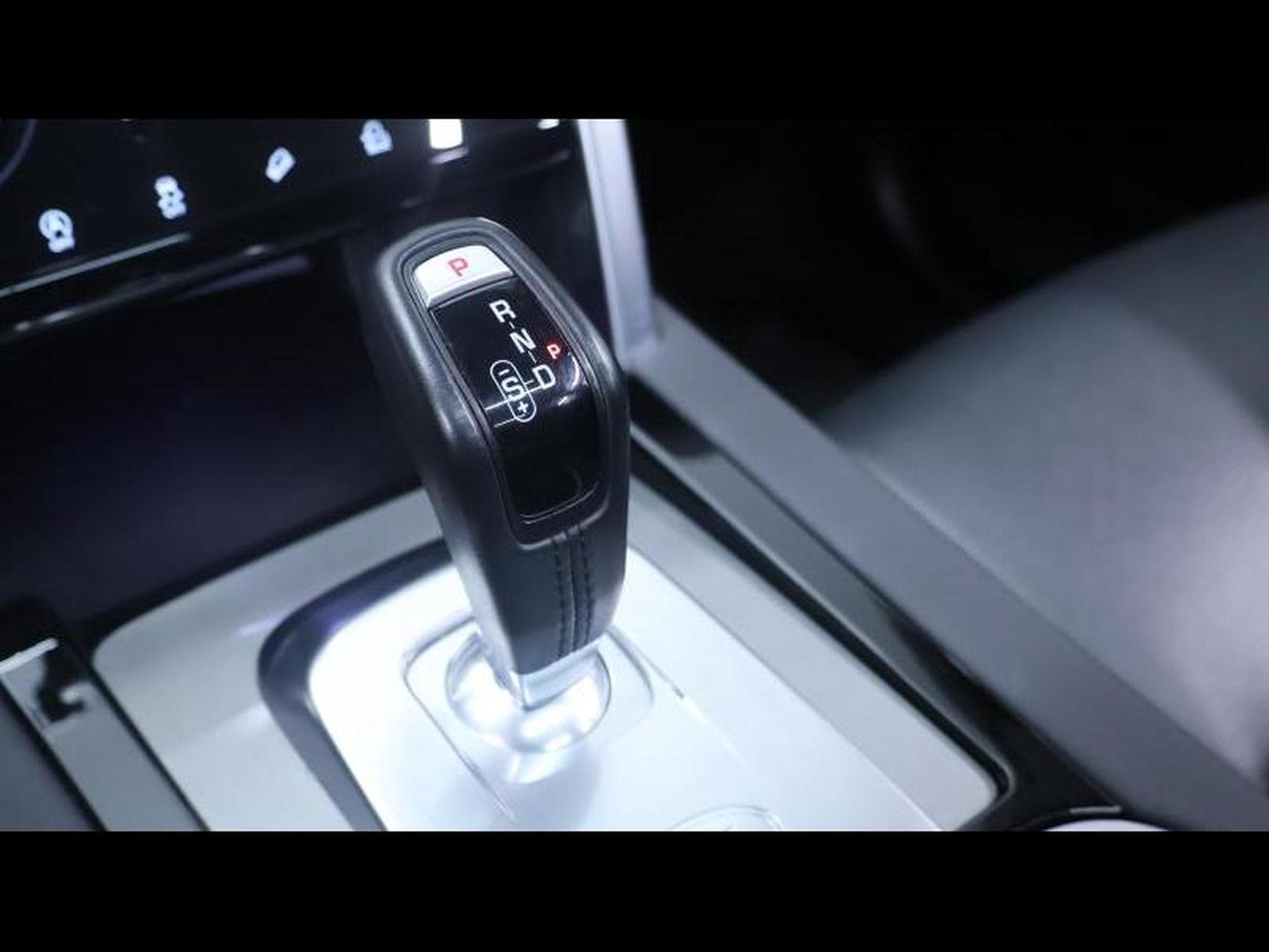 Land-Rover Discovery Sport D165 R-Dynamic S Auto AWD (2023) - Photo 26