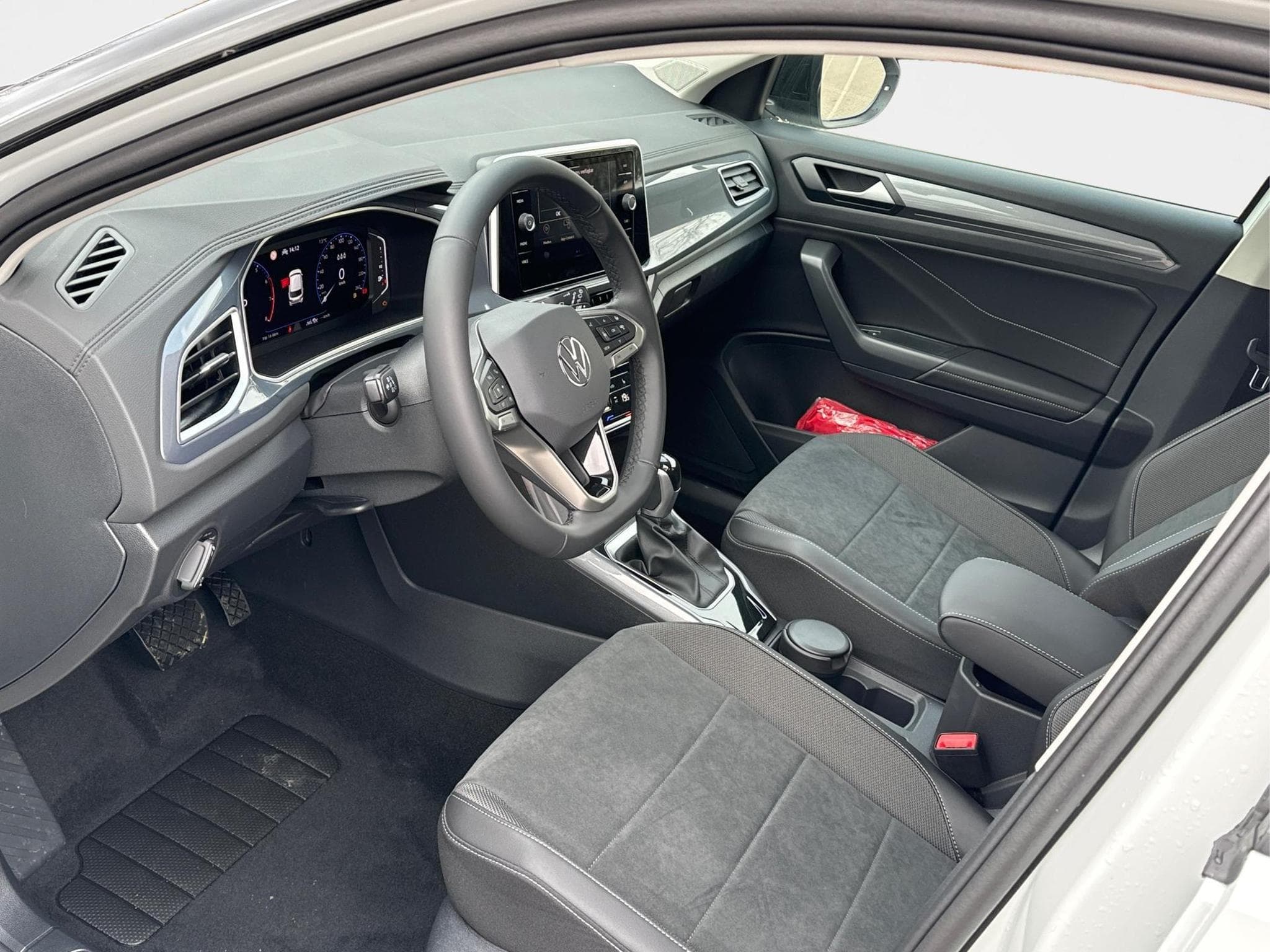 VW T-Roc Limited (2026) - Foto 10