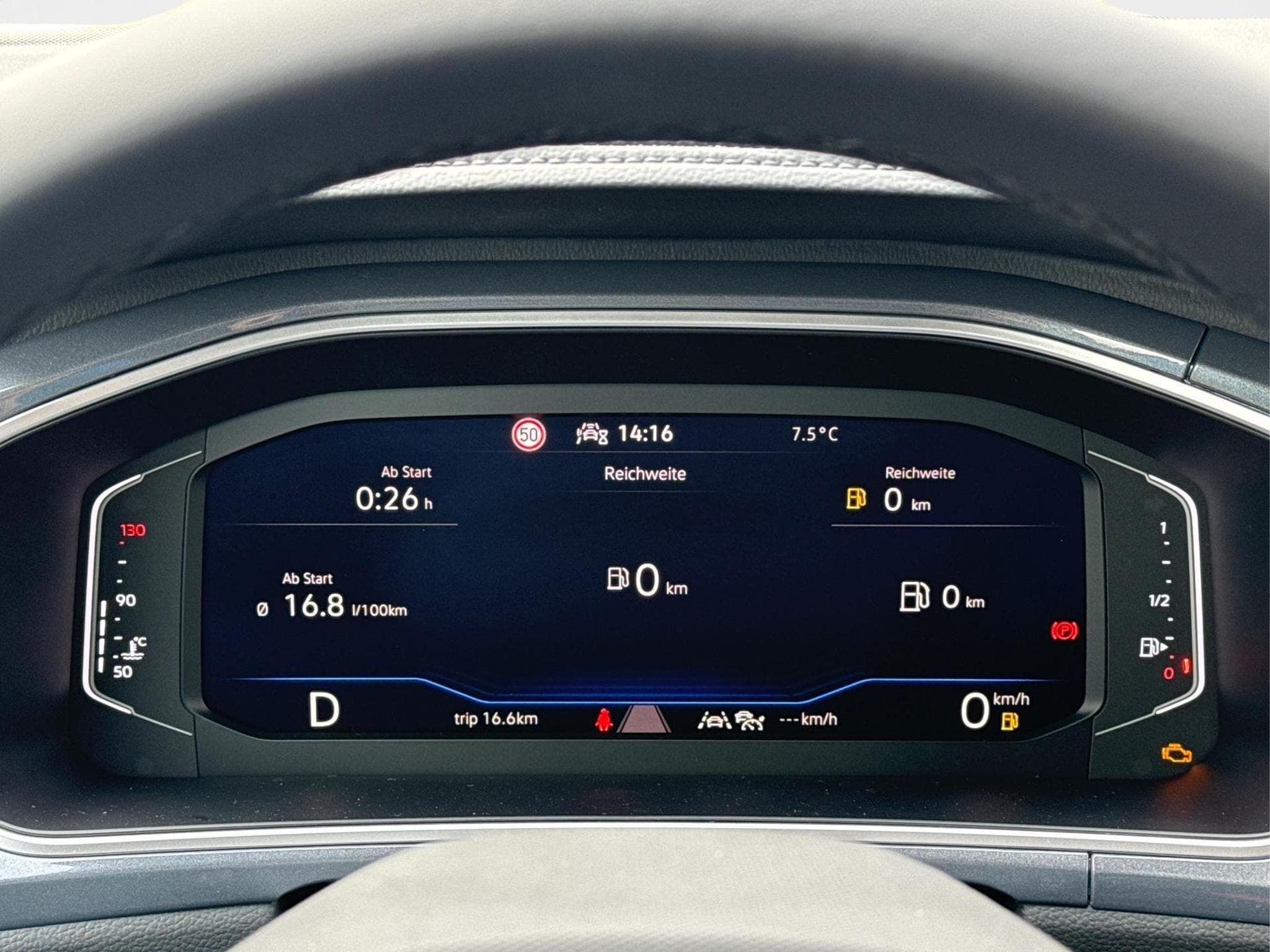 VW T-Roc Limited (2026) - Foto 24