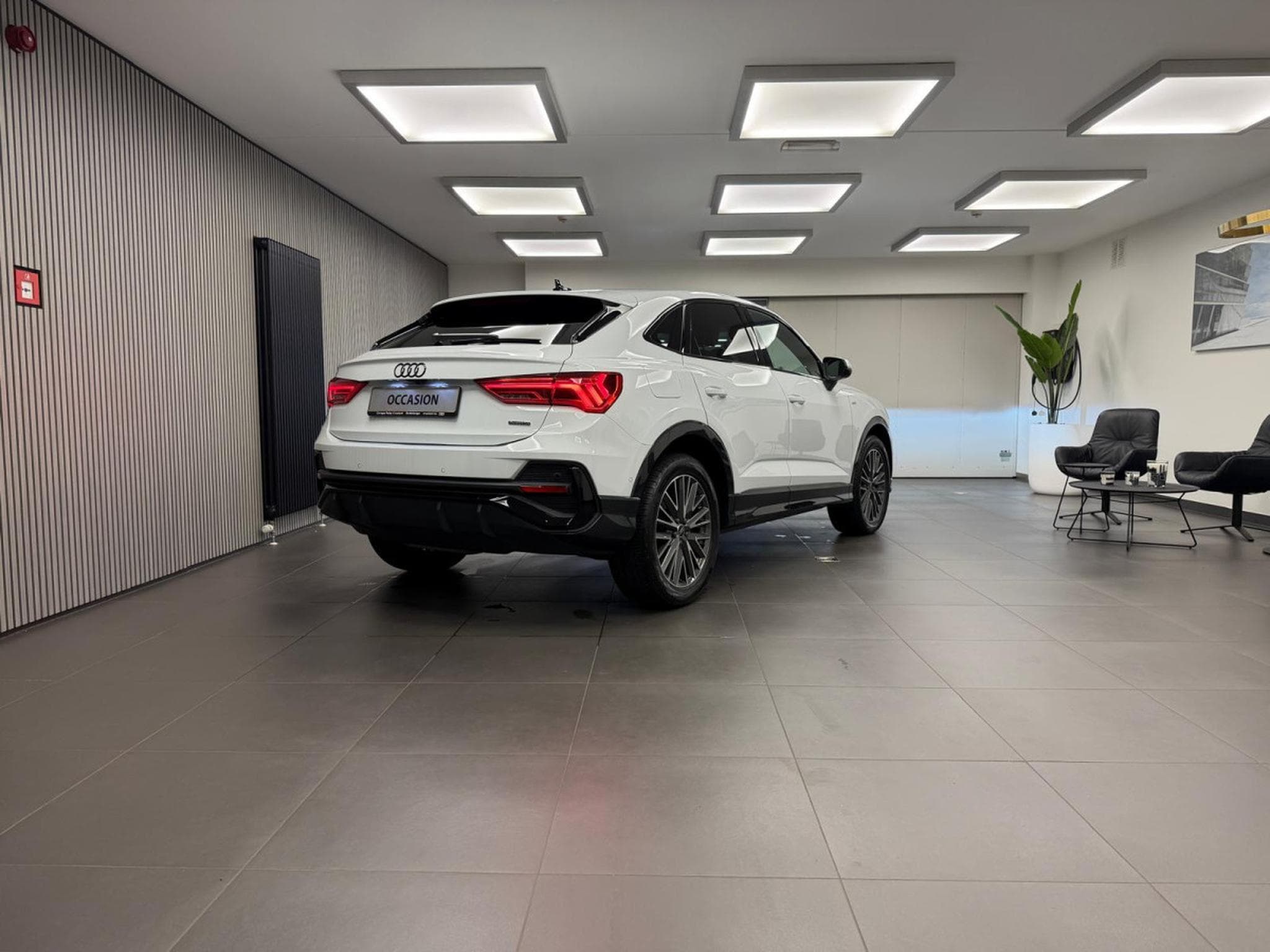 Audi Q3 Sportback S line 40 TDI quattro 193ch / 142kW S tronic (2025) - Photo 9