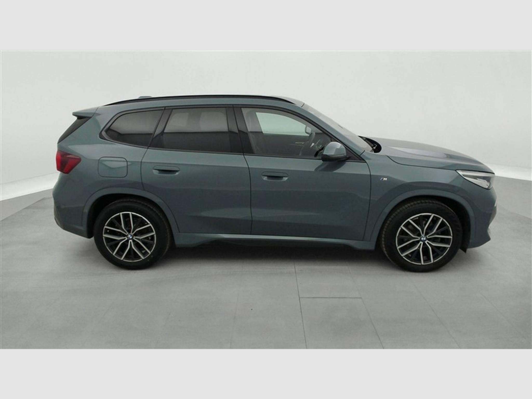 BMW X1 1.8iA PACK M NAVI / CUIR SPORT /FULL LED (2025) - Photo 25