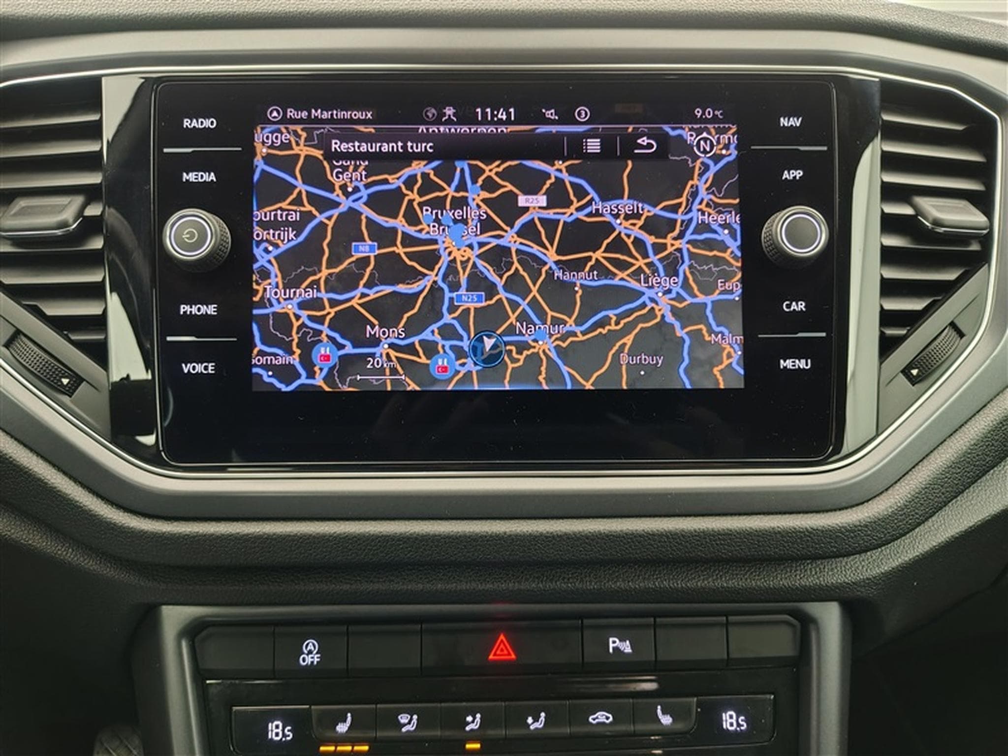 VW T-Roc Cabriolet 1.0 TSI Style OPF PDC av-ar (2021) - Photo 11