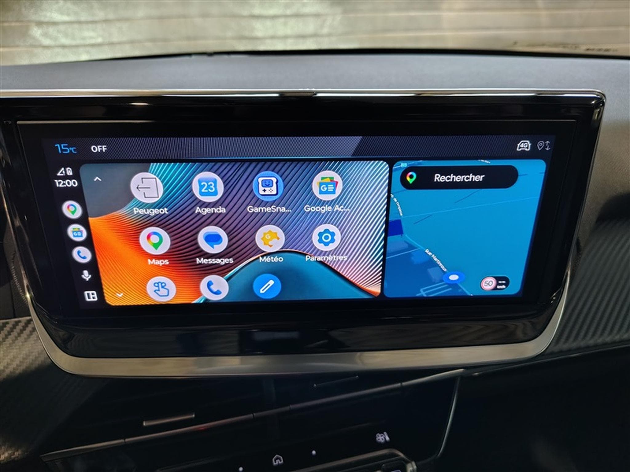 Peugeot 208 1.2i PureTech 100Cv Active Pack NAVI / CAMERA / CARPLAY (2025) - Photo 20