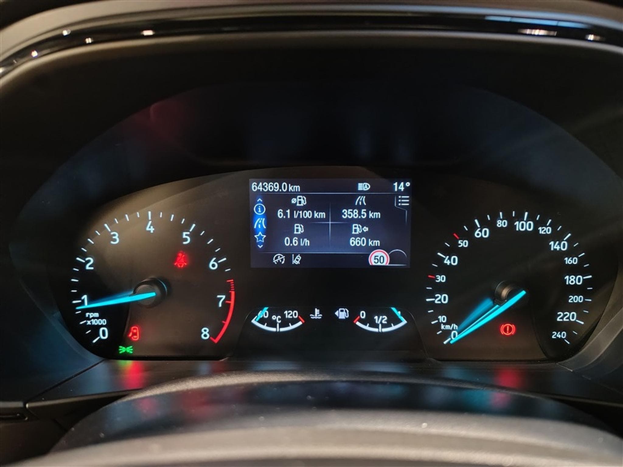 Ford Focus 1.0 EcoBoost 125Cv ST-Line NAVI / FULL LED / CARPLAY (2024) - Photo 10