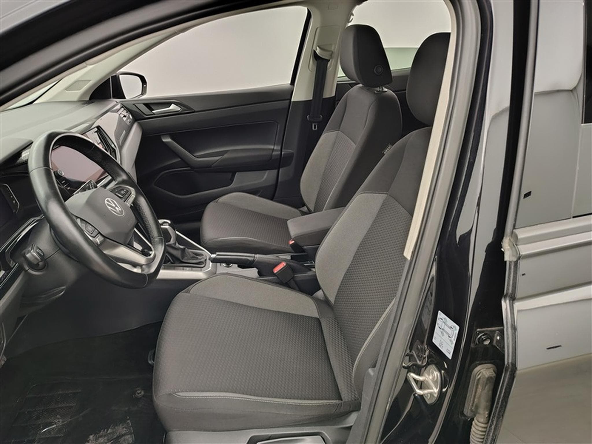 VW Polo 1.0 TSI 95Cv DSG Life NAVI / CARPLAY / CAMERA (2023) - Photo 7