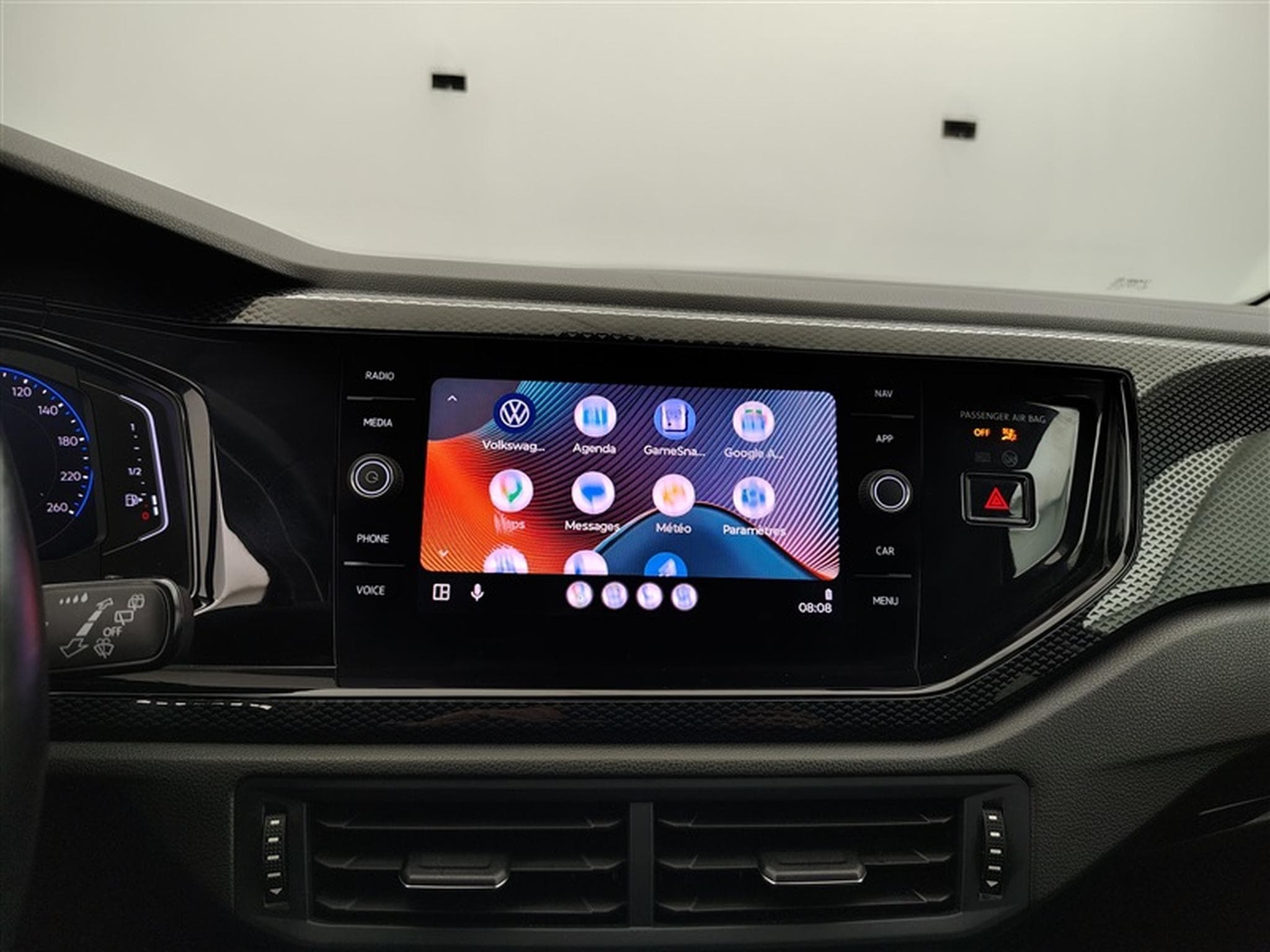 VW Polo 1.0 TSI 95Cv DSG Life NAVI / CARPLAY / CAMERA (2023) - Photo 19