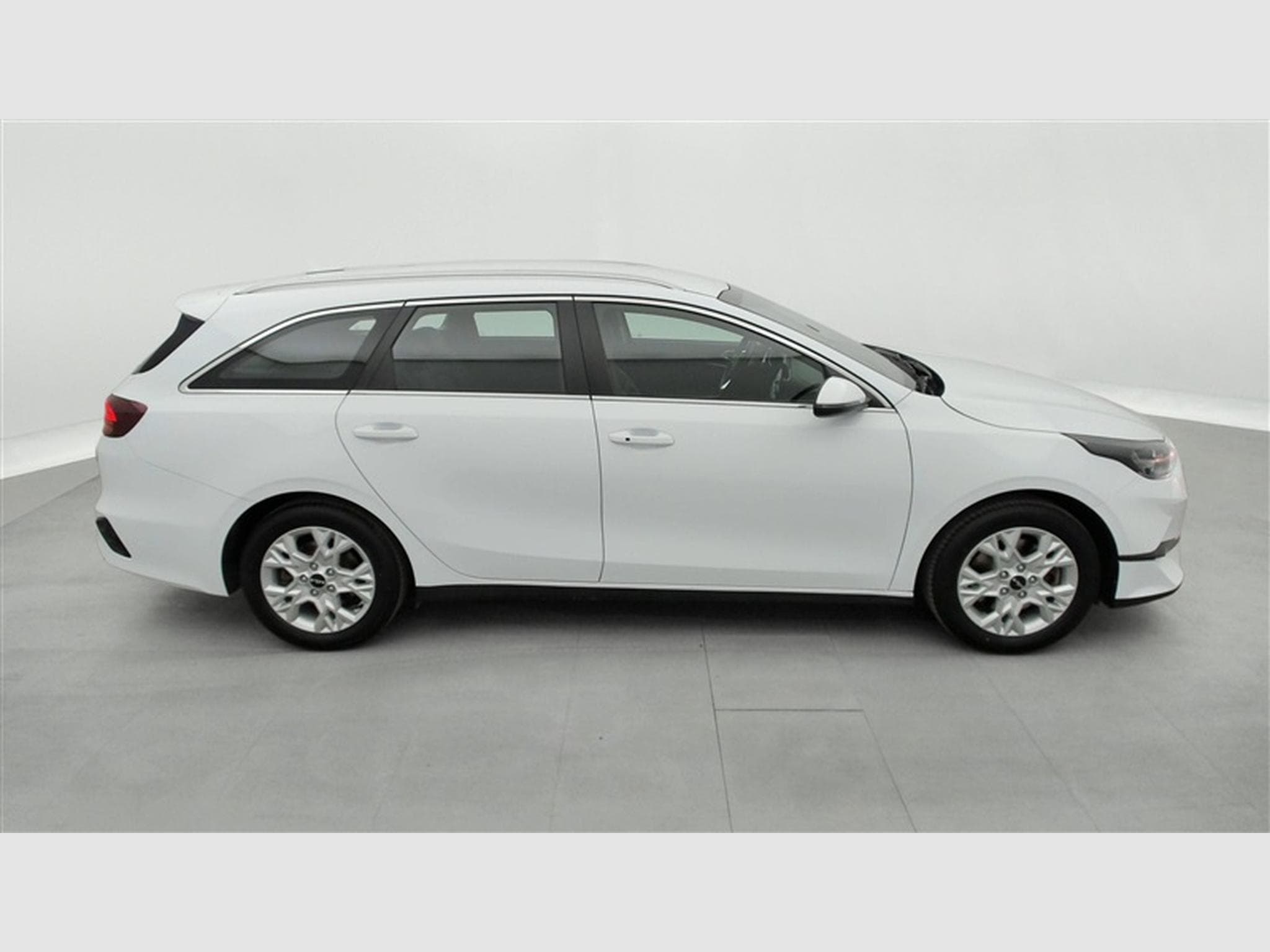 Kia Ceed Sw Ceed SW 1.0 T-GDi Pulse *NAVI/CAMERA/CUIR PARTIEL/PDC/JA* (2022) - Photo 24