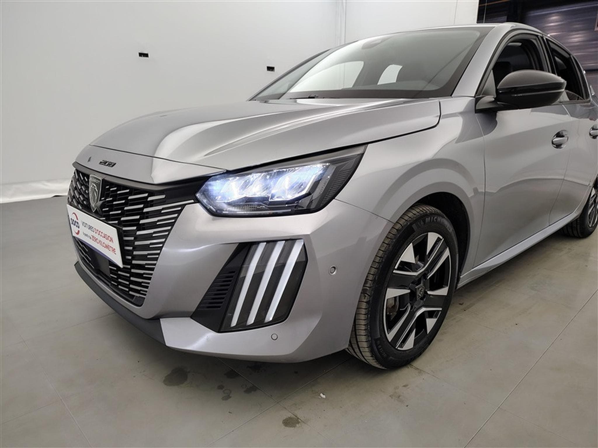 Peugeot 208 1.2 PureTech CARPLAY / CAMERA (2025) - Photo 15