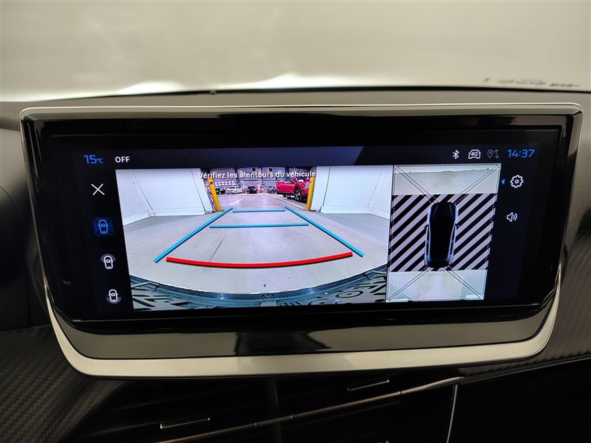Peugeot 208 1.2 PureTech CARPLAY / CAMERA (2025) - Photo 18