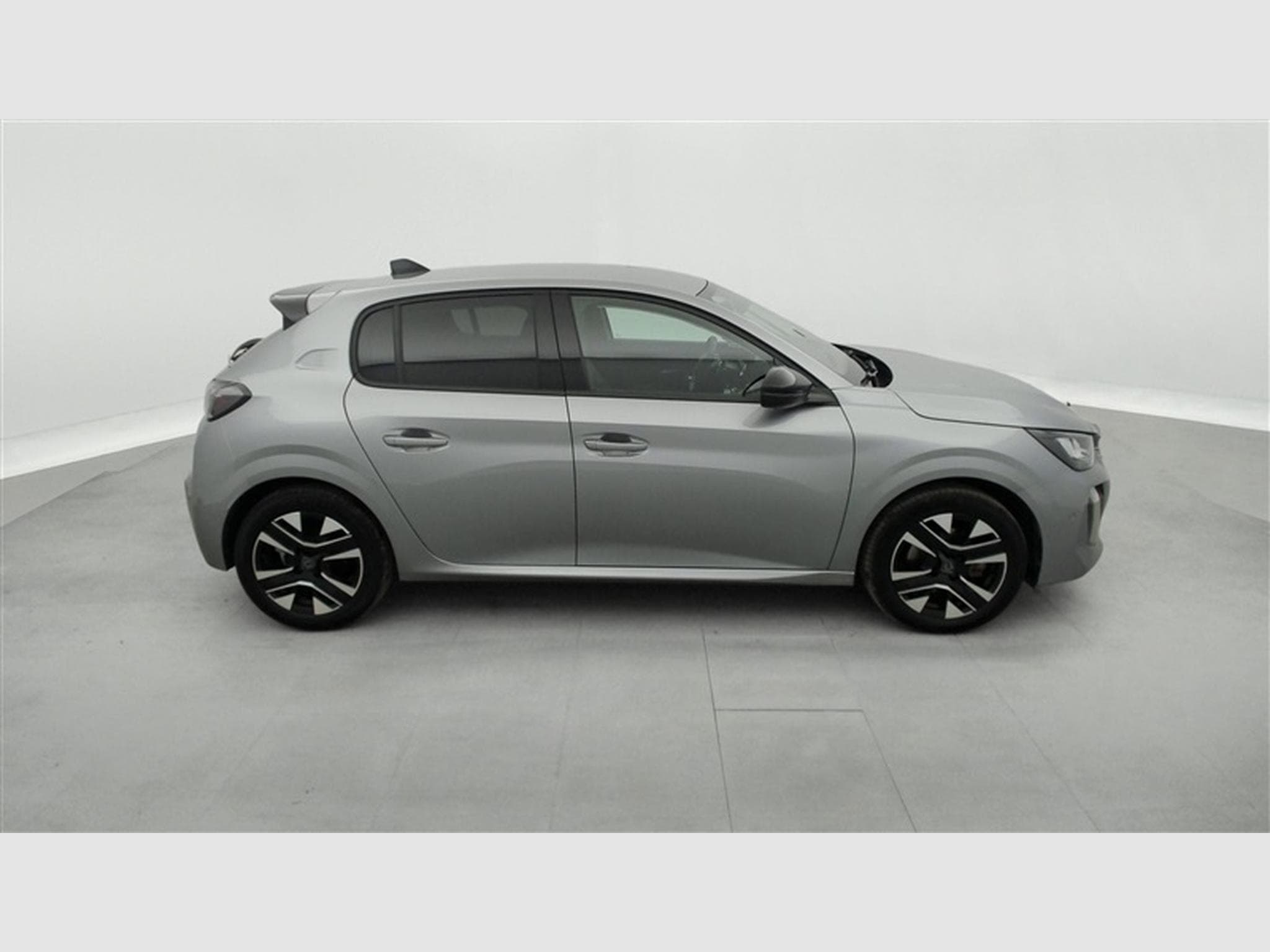 Peugeot 208 1.2 PureTech CARPLAY / CAMERA (2025) - Photo 24