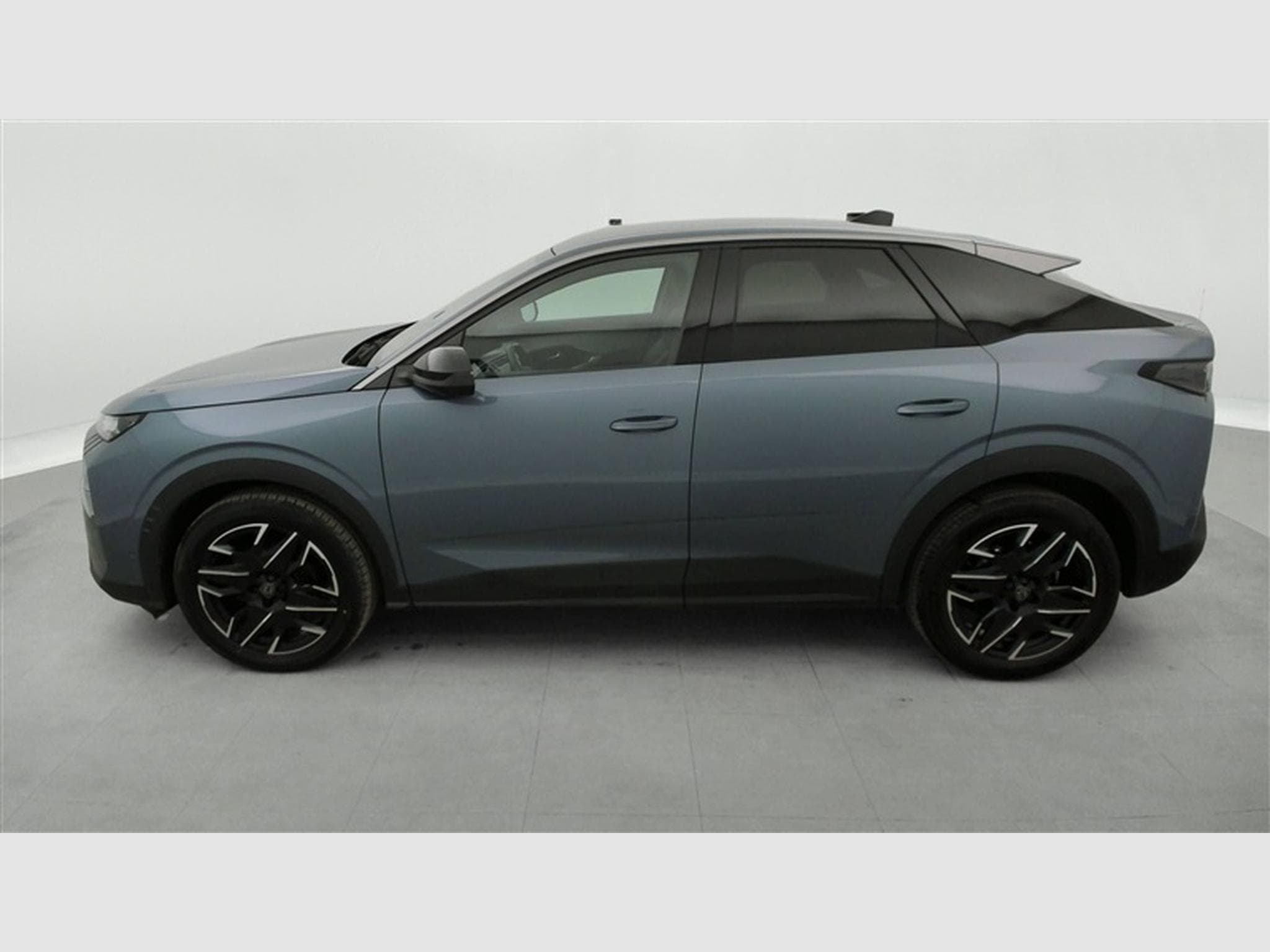 Peugeot 3008 1.2 Turbo MHEV Allure AUTO/S-CUIR/NAVI/FULL LED/JA19/PDC/CAM (2025) - Photo 3