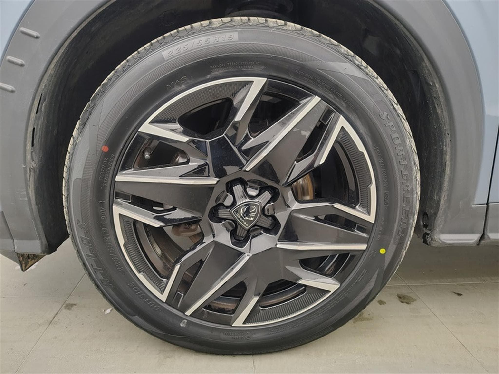 Peugeot 3008 1.2 Turbo MHEV Allure AUTO/S-CUIR/NAVI/FULL LED/JA19/PDC/CAM (2025) - Photo 6