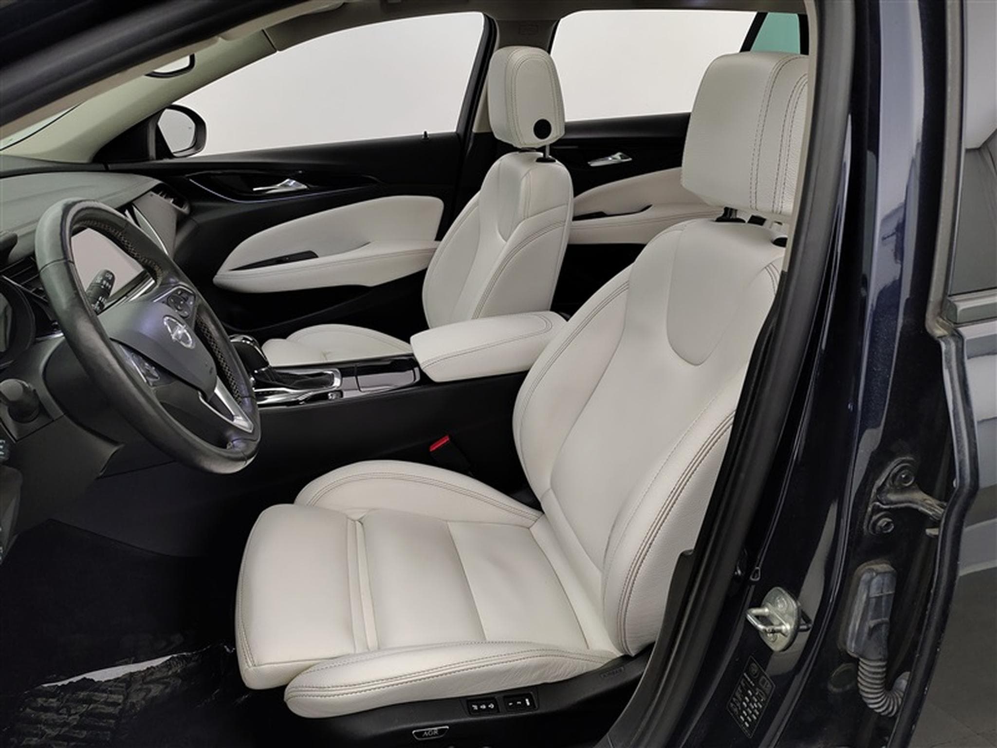 Opel Insignia Sports Tourer 1.6 CDTI Innovation/Carplay/360°/Siege ventilé (2020) - Photo 7