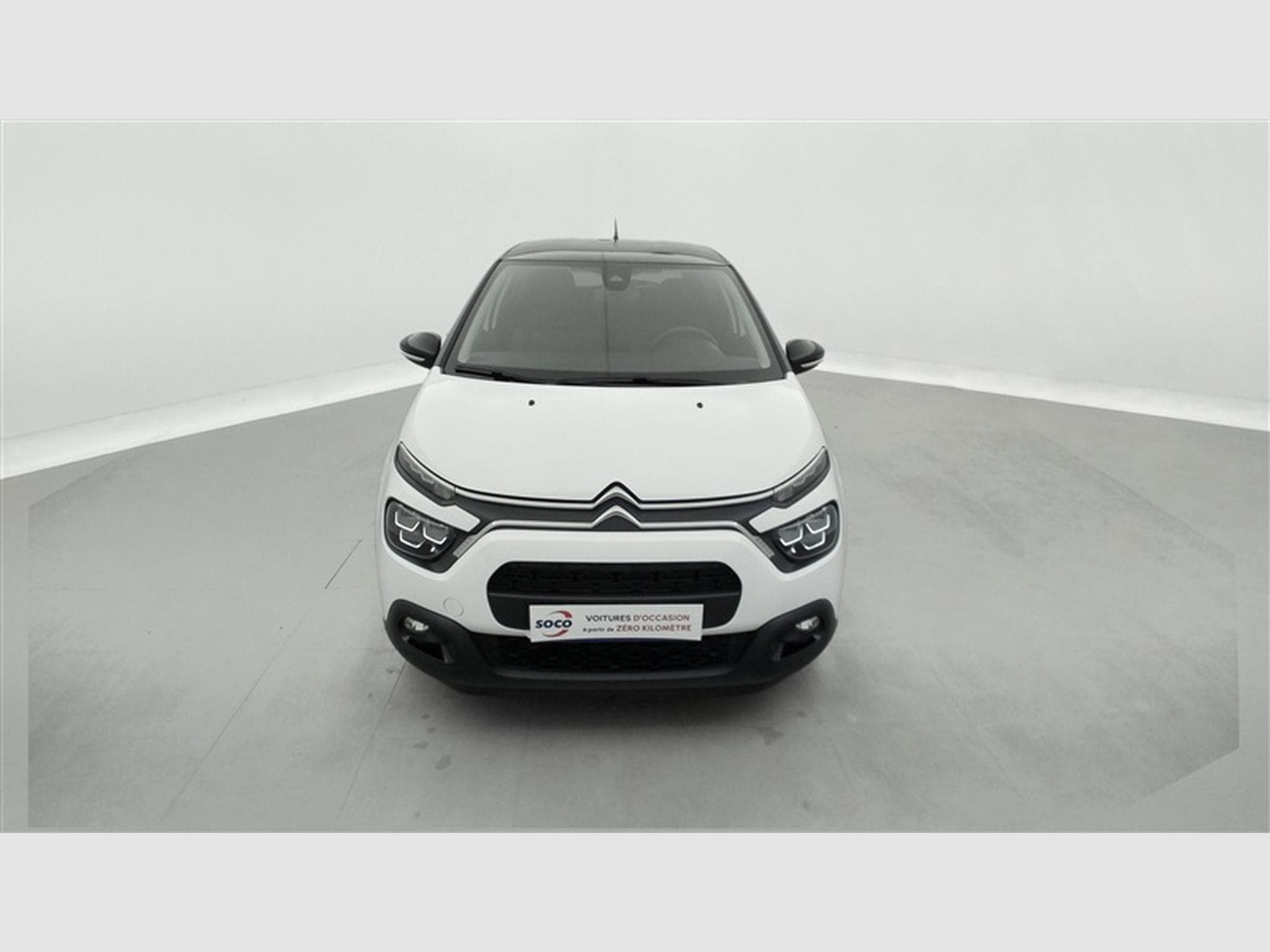 Citroen C3 1.2i PureTech Shine CARPLAY / FULL LED / JA 16" (2023) - Photo 4