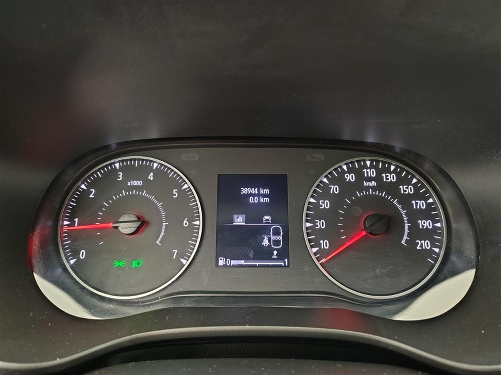 Dacia Sandero Stepway 1.0 TCe Expression (2023) - Photo 10