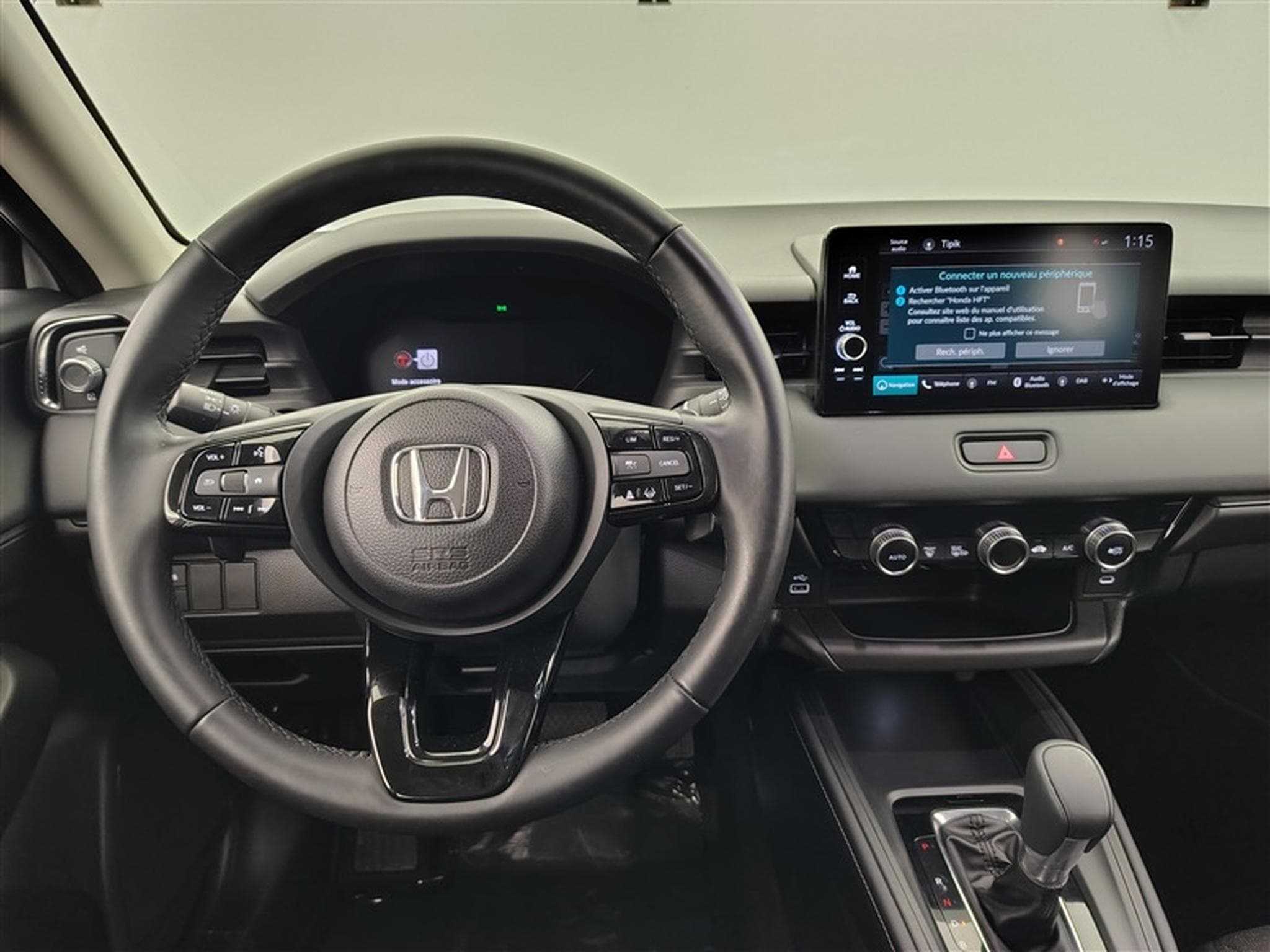Honda HR-V 1.5 HEV Elegance NAVI / CARPLAY / CAMERA / ALU / PDC (2025) - Photo 8