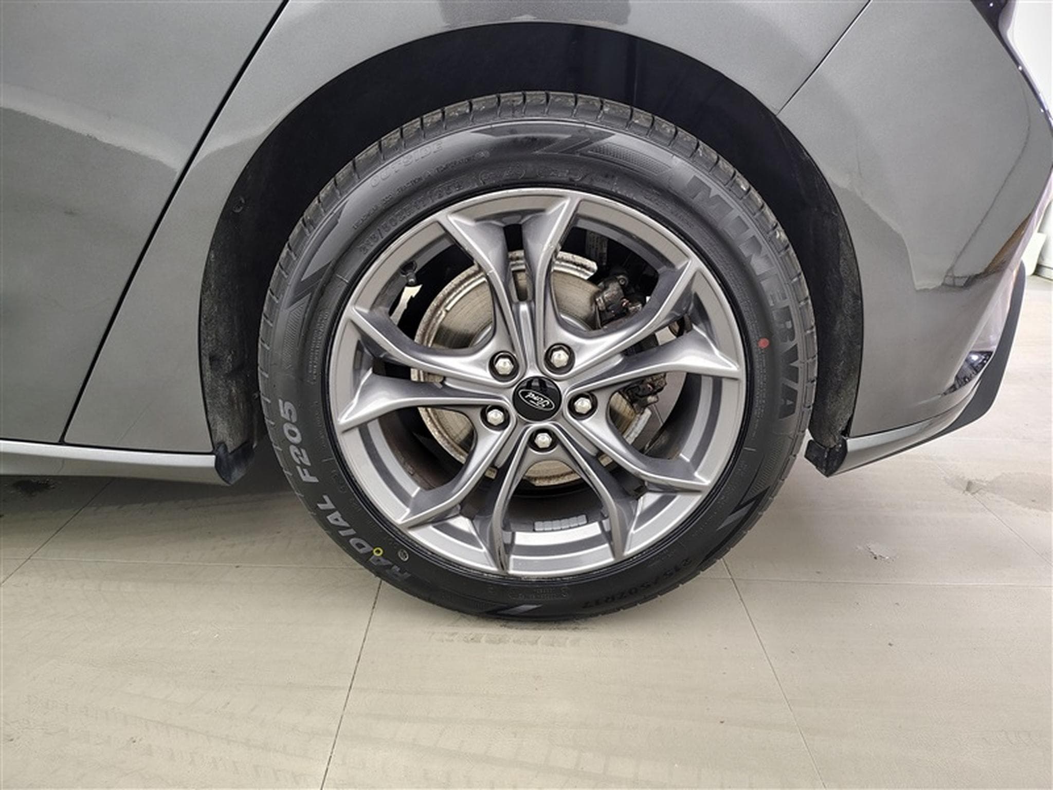 Ford Focus 1.0 EcoBoost MHEV ST-Line NAVI/FULL LED/JA17/PDC/CAMERA (2022) - Photo 6