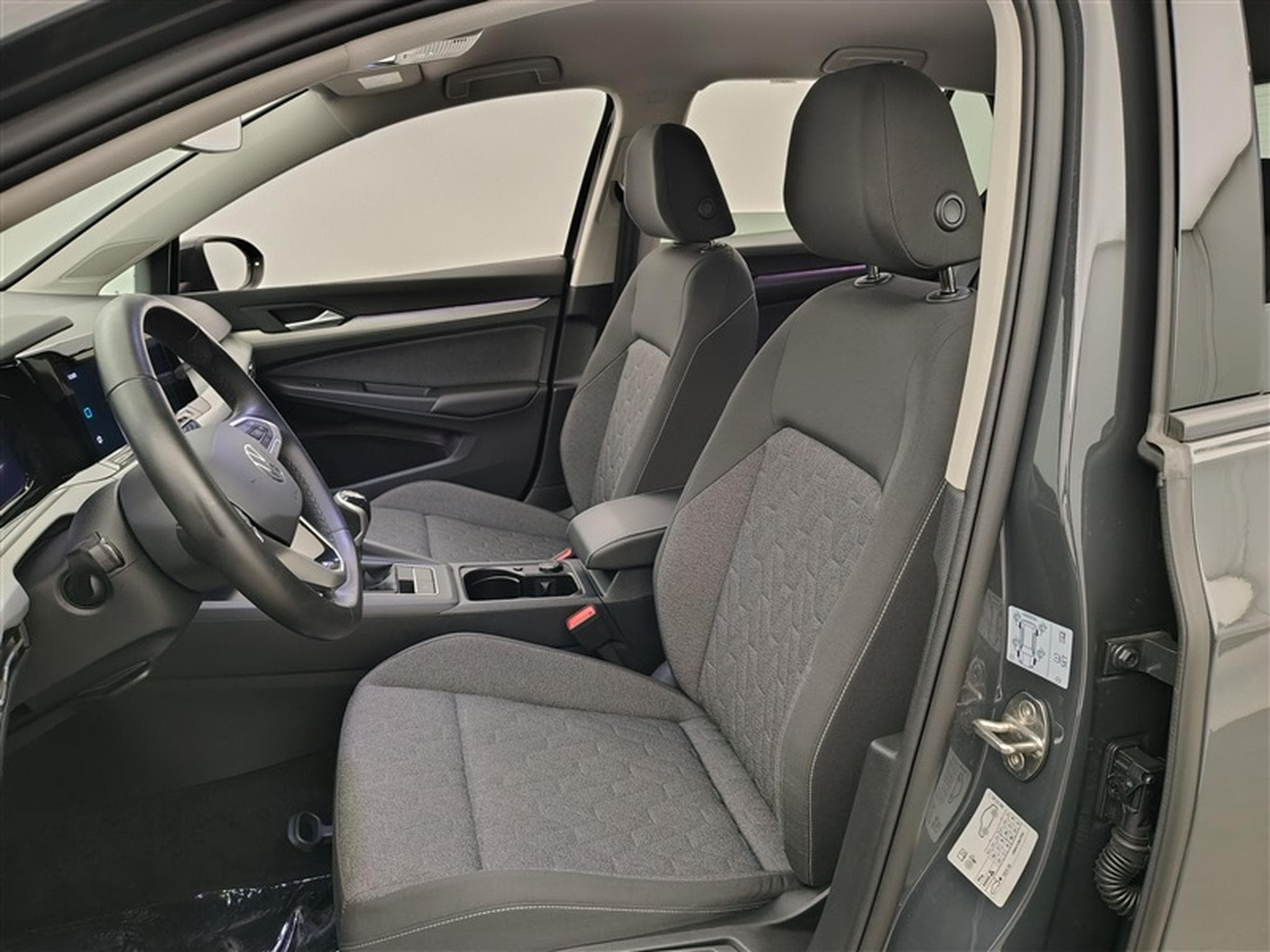 VW Golf 1.0 TSI 110Cv Life CARPLAY / CAMERA / FULL LED / ALU (2024) - Photo 7