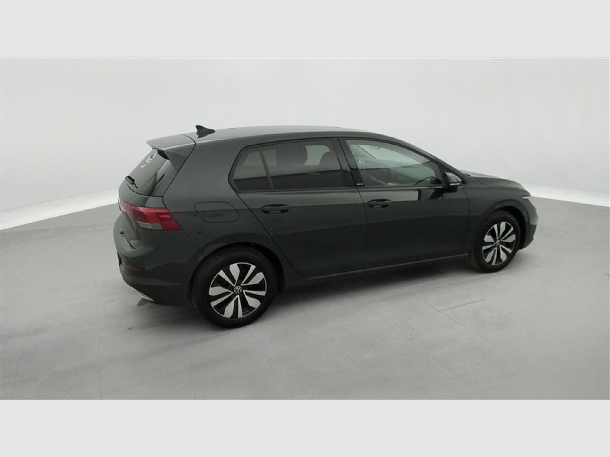 VW Golf 1.0 TSI 110Cv Life CARPLAY / CAMERA / FULL LED / ALU (2024) - Photo 24