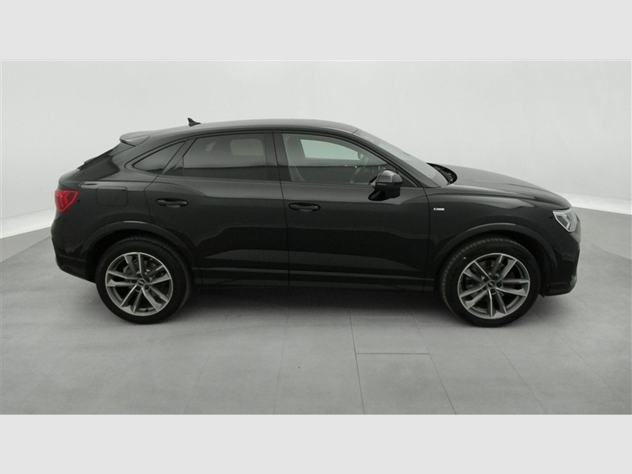 Audi Q3 45 TFSIe PHEV S-LINE S tronic *NAVI/FULL LED/CAM360/JA19* (2021) - Photo 25