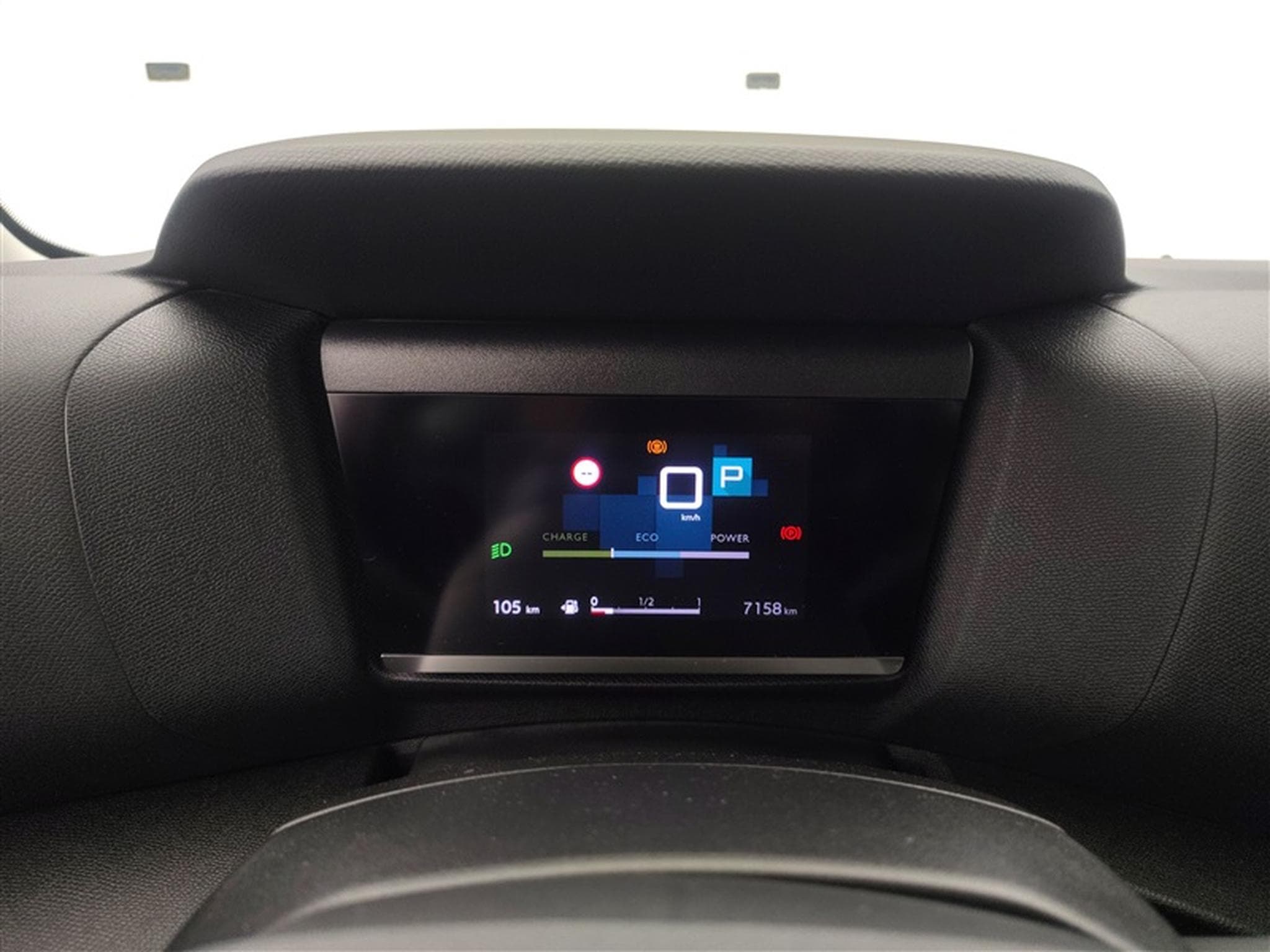 Citroen C4 1.2 MHEV You e-DCS6 *CARPLAY/CAMERA/PDC* (2025) - Photo 10
