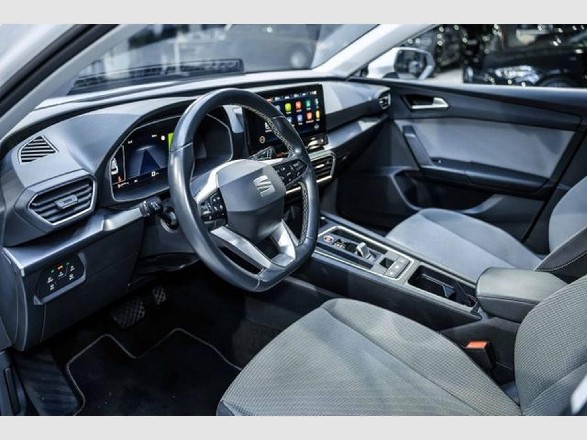 Seat Leon Leon 1.0 eTSI Style DSG NAVI LED RFK DIGI TACHO (2024) - Foto 15