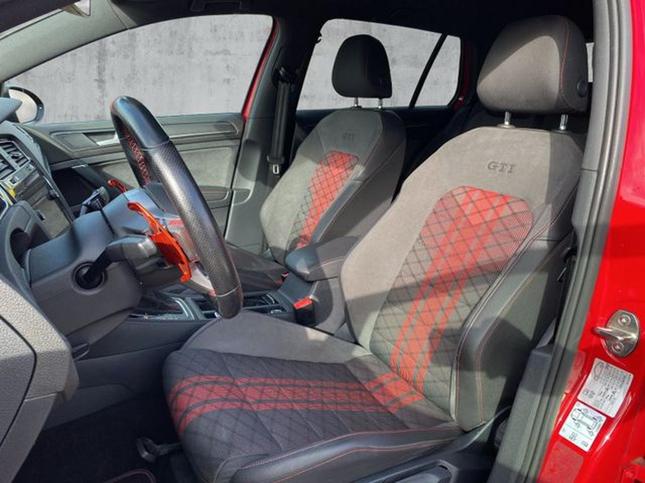 VW Golf Golf VII 2.0 TSI GTI TCR DSG NAVI LED RFK DYNAU. (2019) - Foto 11