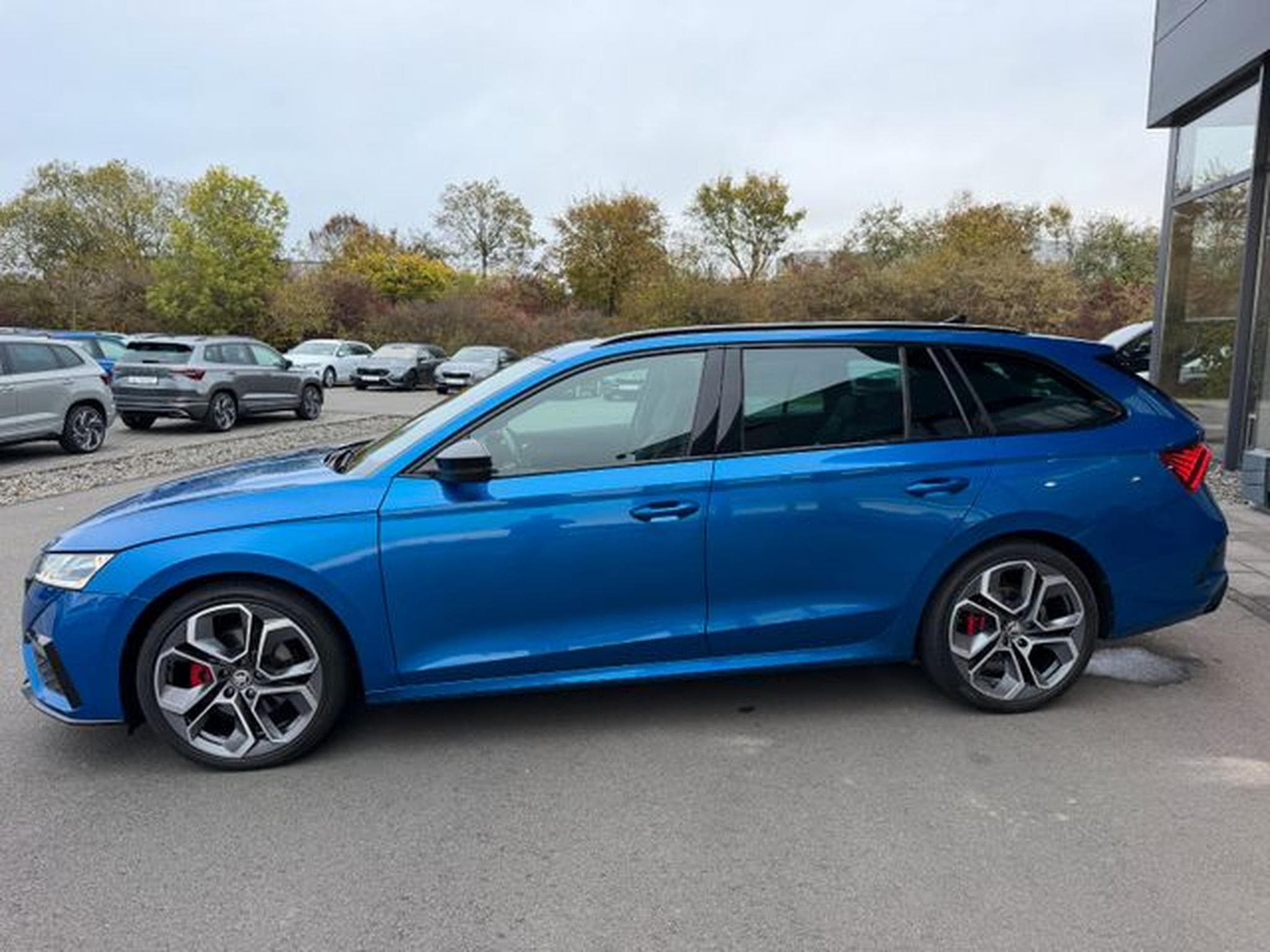 Skoda Octavia Octavia 2,0TDi Kombi RS 4x4 Pano AHK Standhz DC (2022) - Foto 9