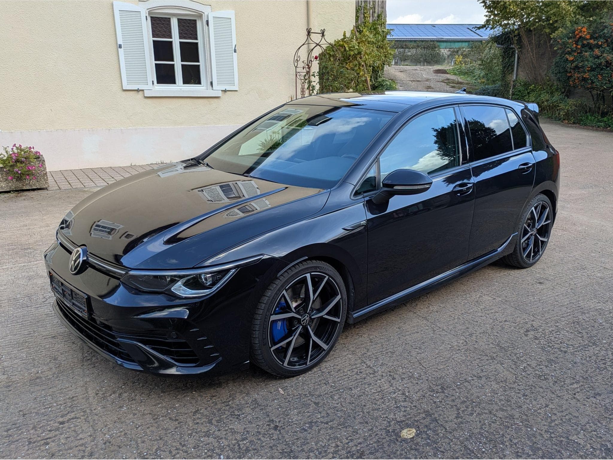 VW Golf VIII R 4Motion DSG (2022) - Photo 1