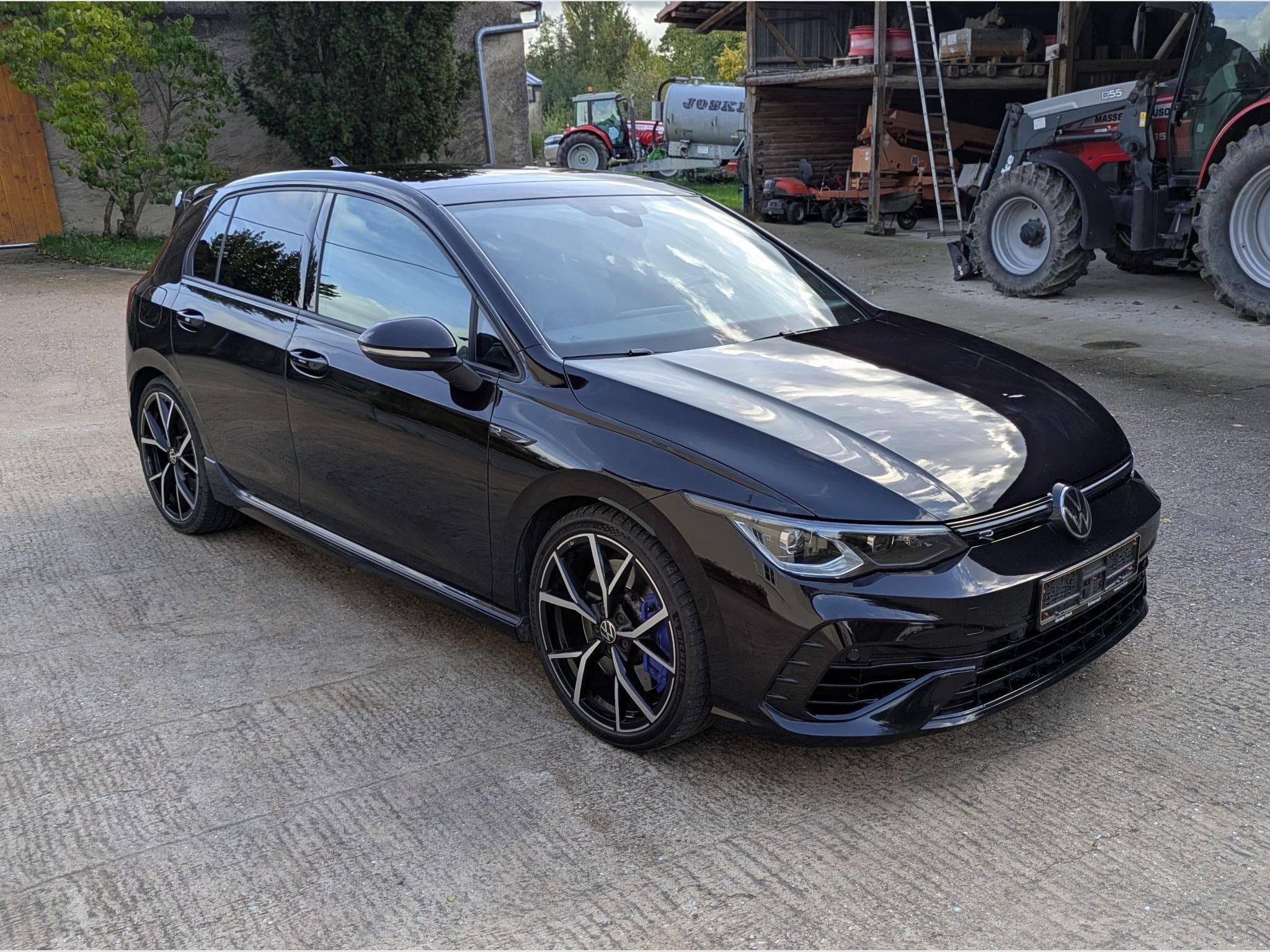 VW Golf VIII R 4Motion DSG (2022) - Photo 3
