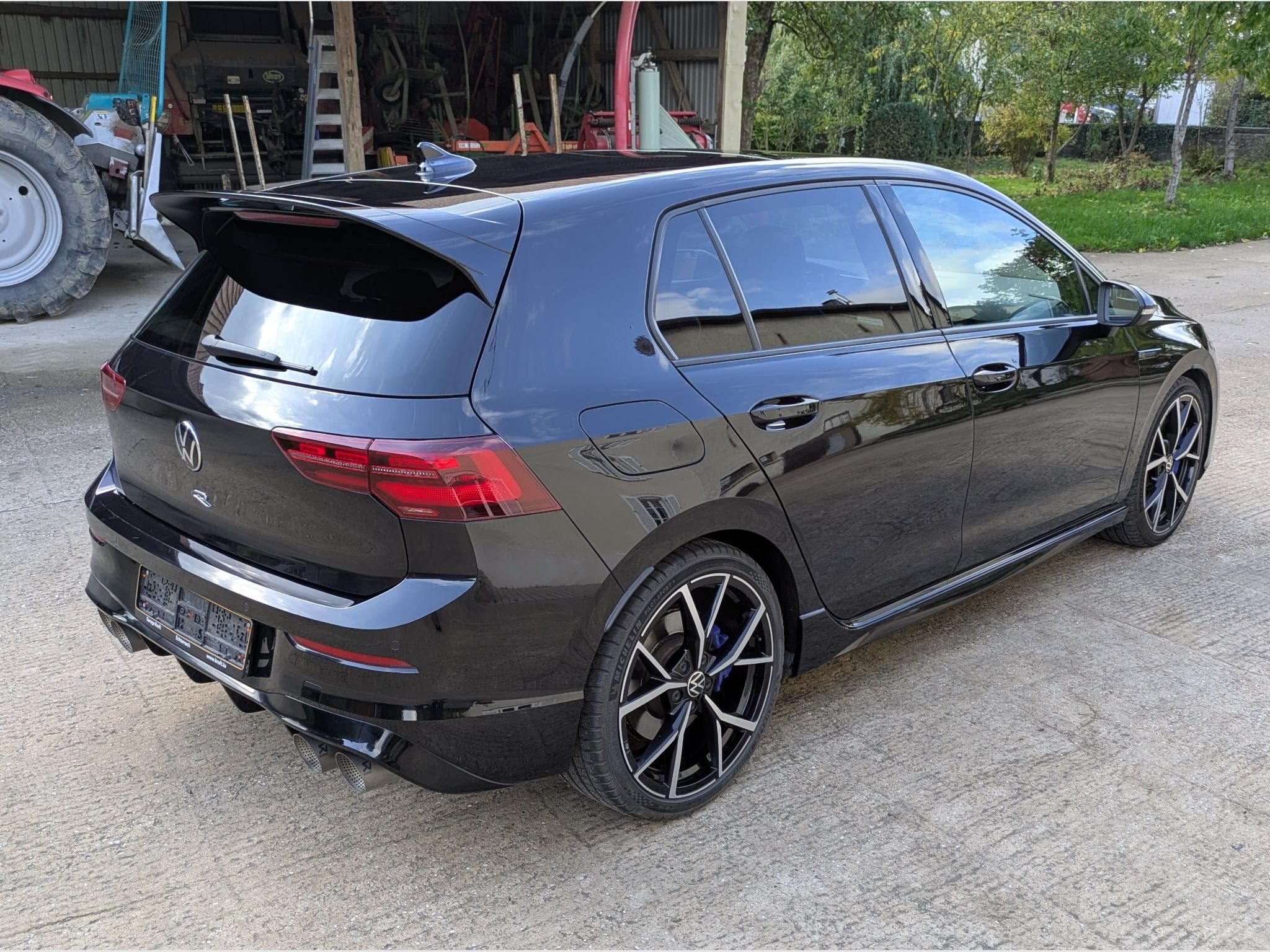 VW Golf VIII R 4Motion DSG (2022) - Photo 4