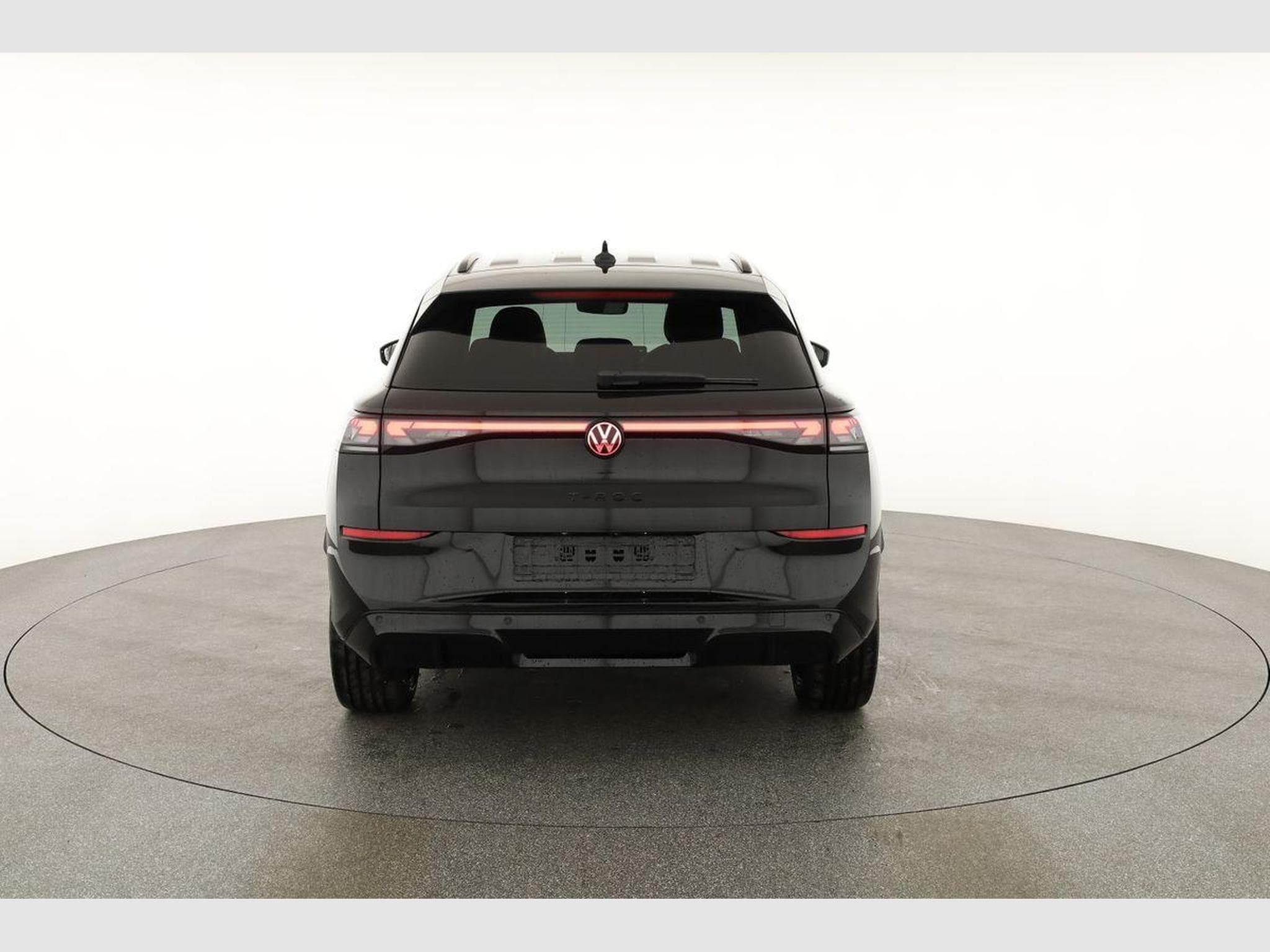 VW T-Roc 1.5 eTSI 110 kW R-Line (2026) - Photo 17