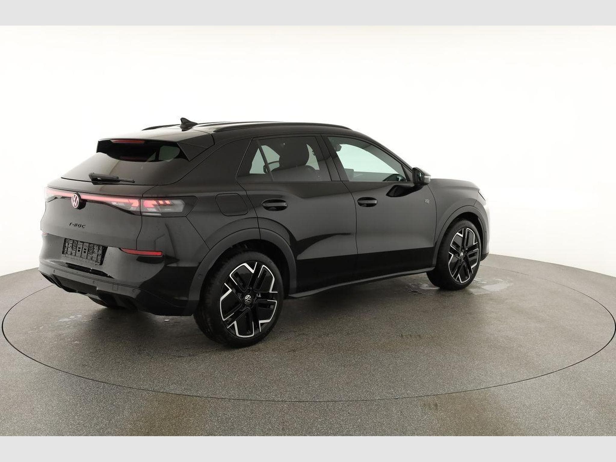 VW T-Roc 1.5 eTSI 110 kW R-Line (2026) - Photo 20