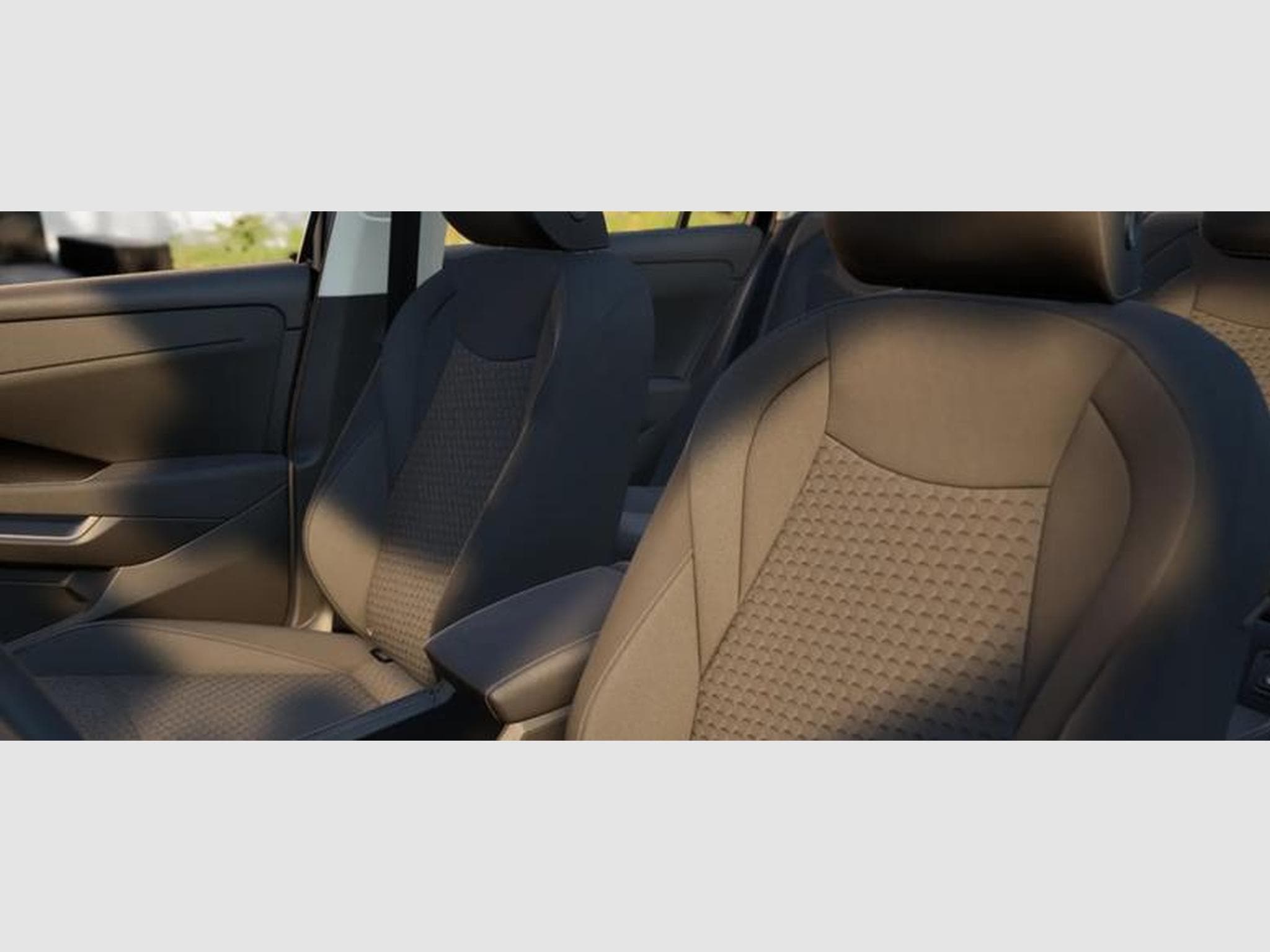 VW T-Roc Life 1.5 eTSI 7-Gang-DSG (2026) - Photo 5