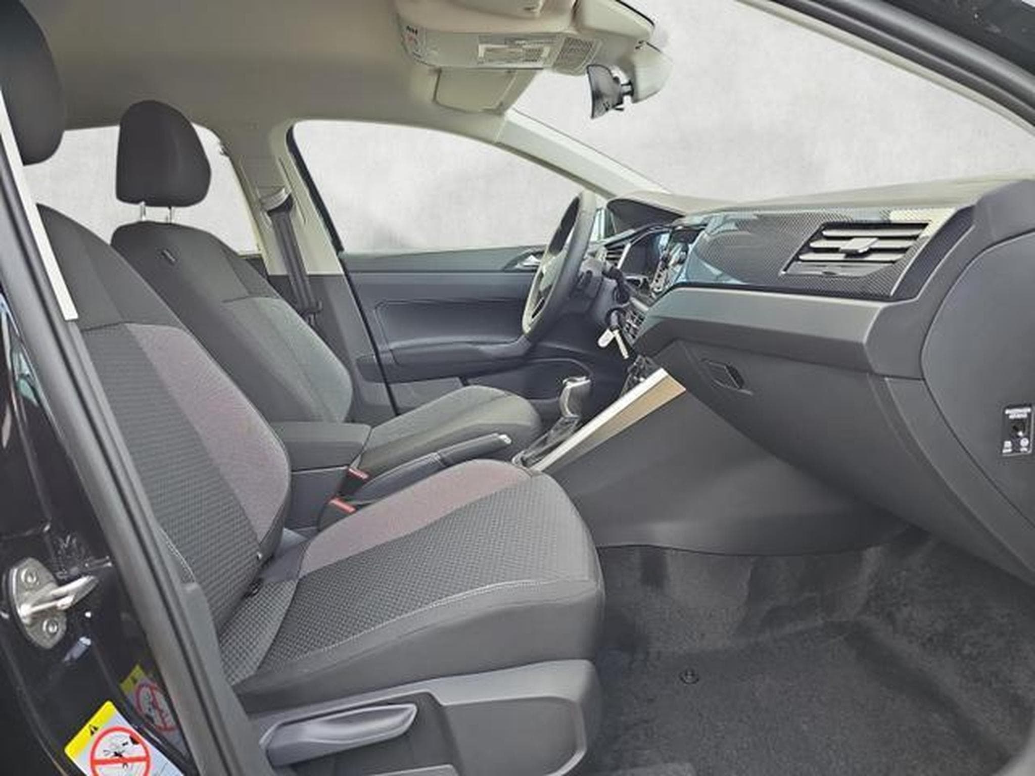 VW Polo LIFE (2026) - Photo 10